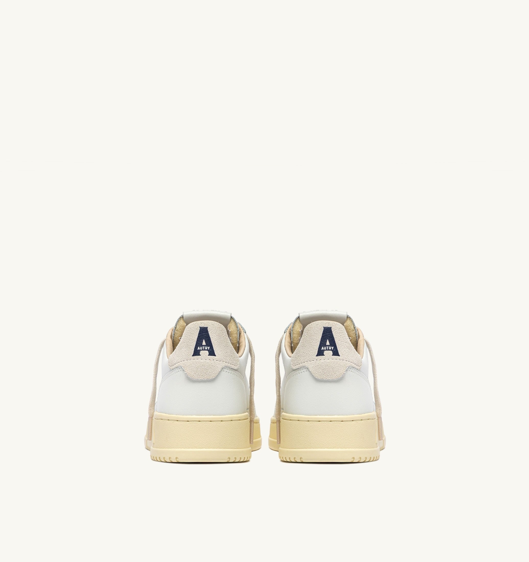 AUTRY SNEAKERS<BR/>SNEAKERS MEDALIST LOW IN PELLE BIANCA E SUEDE SNOW WHITE AULM BJ04 AUTRY ACTION SHOES 