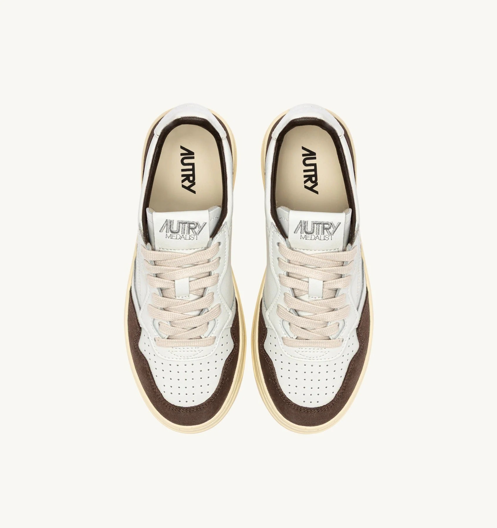 AUTRY SNEAKERS<BR/>SNEAKERS MEDALIST LOW IN PELLE BIANCA E SUEDE MOGANO AULM FT19 AUTRY ACTION SHOES 