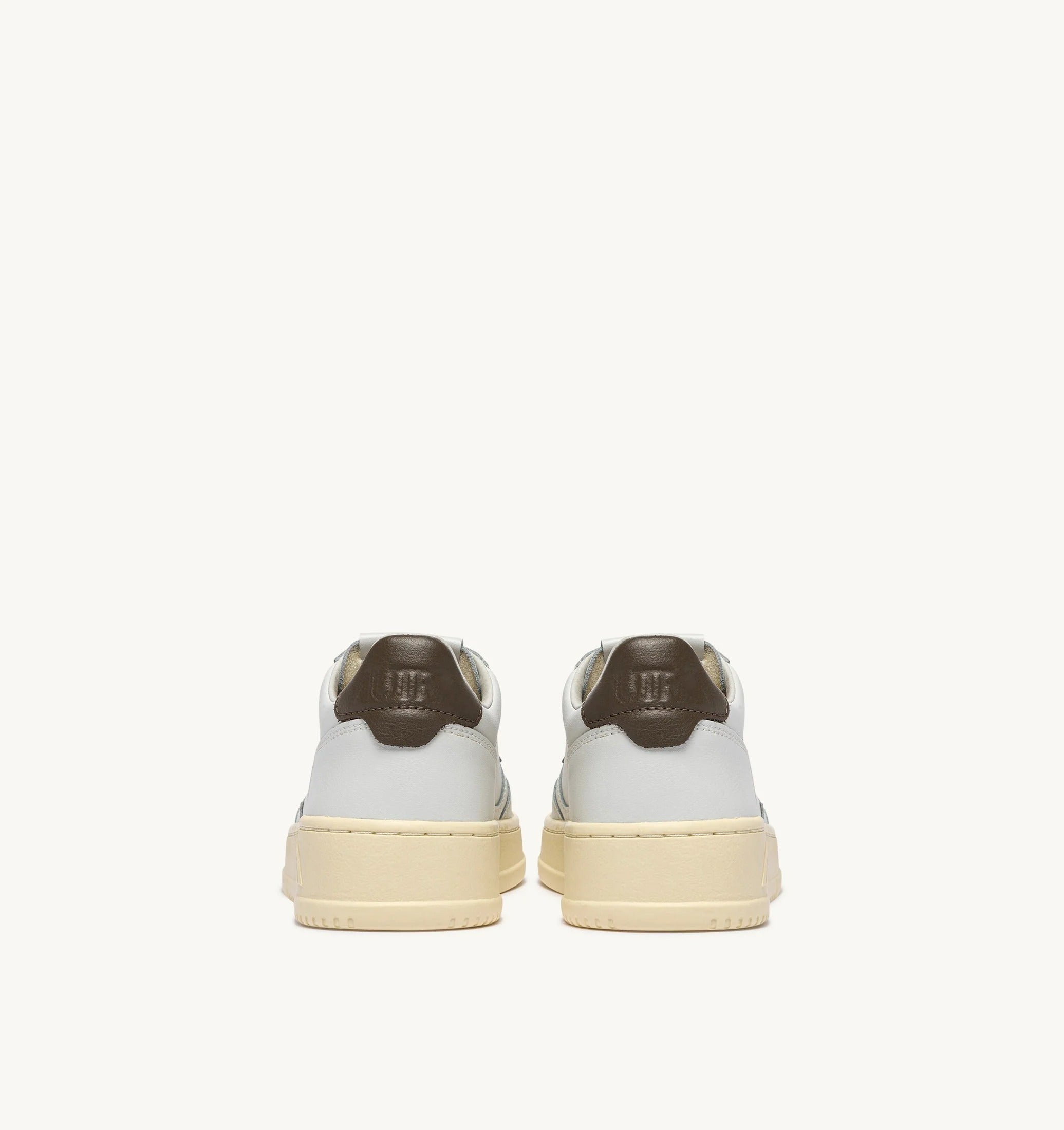 AUTRY SNEAKERS<BR/>SNEAKERS MEDALIST LOW IN PELLE BIANCA E CHOCOLATE AULM LL28 AUTRY ACTION SHOES 