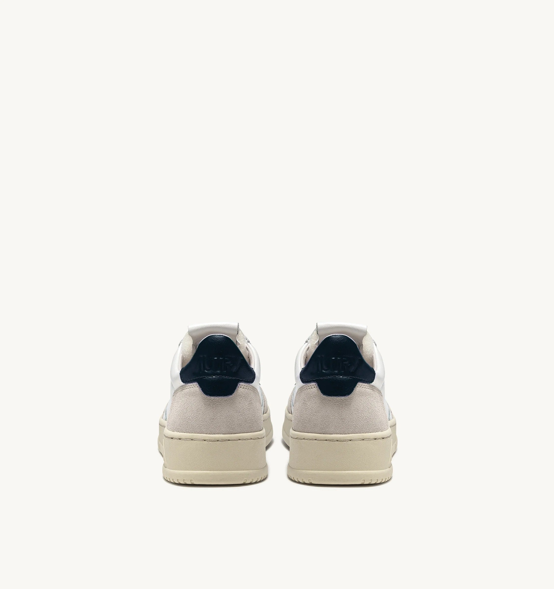AUTRY SNEAKERS<BR/>SNEAKERS MEDALIST LOW IN PELLE BIANCA E BLU E SUEDE BEIGE AULM LS28 AUTRY ACTION SHOES 