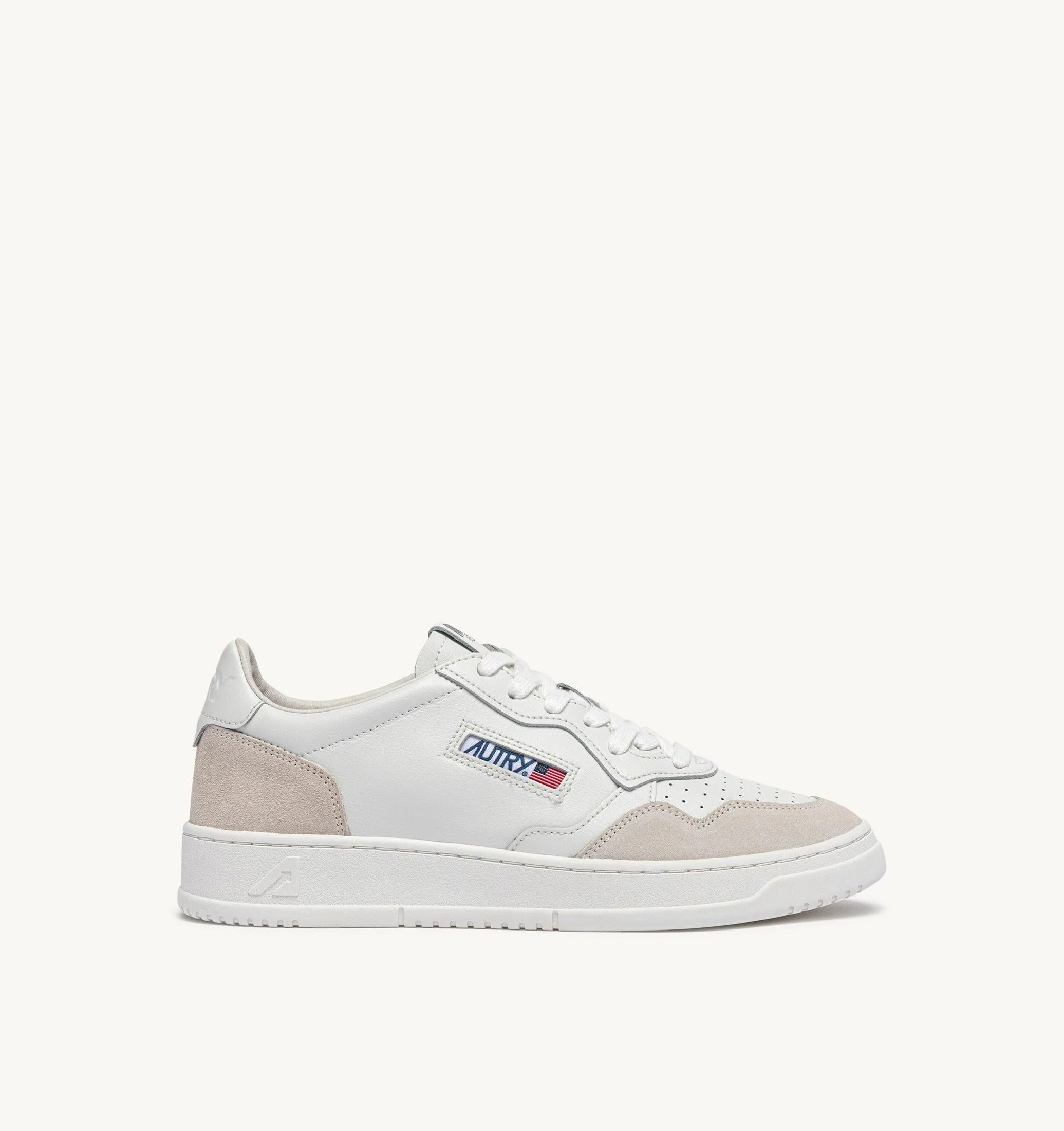 AUTRY SNEAKERS<BR/>SNEAKERS MEDALIST LOW IN SUEDE E PELLE BIANCA AULM LS30 AUTRY ACTION SHOES 