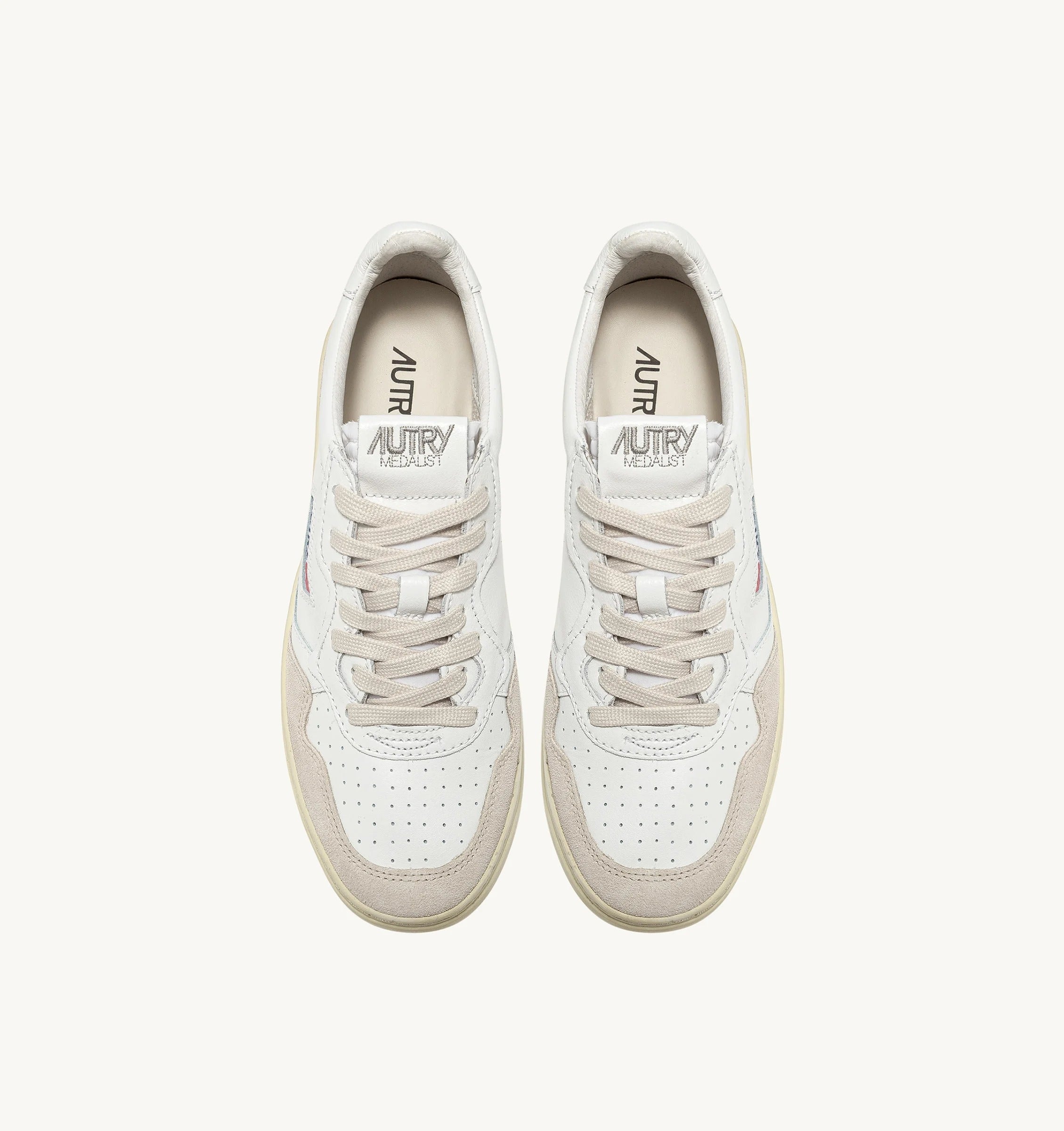 AUTRY SNEAKERS<BR/>SNEAKERS MEDALIST LOW IN PELLE BIANCA E SUEDE BEIGE AULM LS33 AUTRY ACTION SHOES 