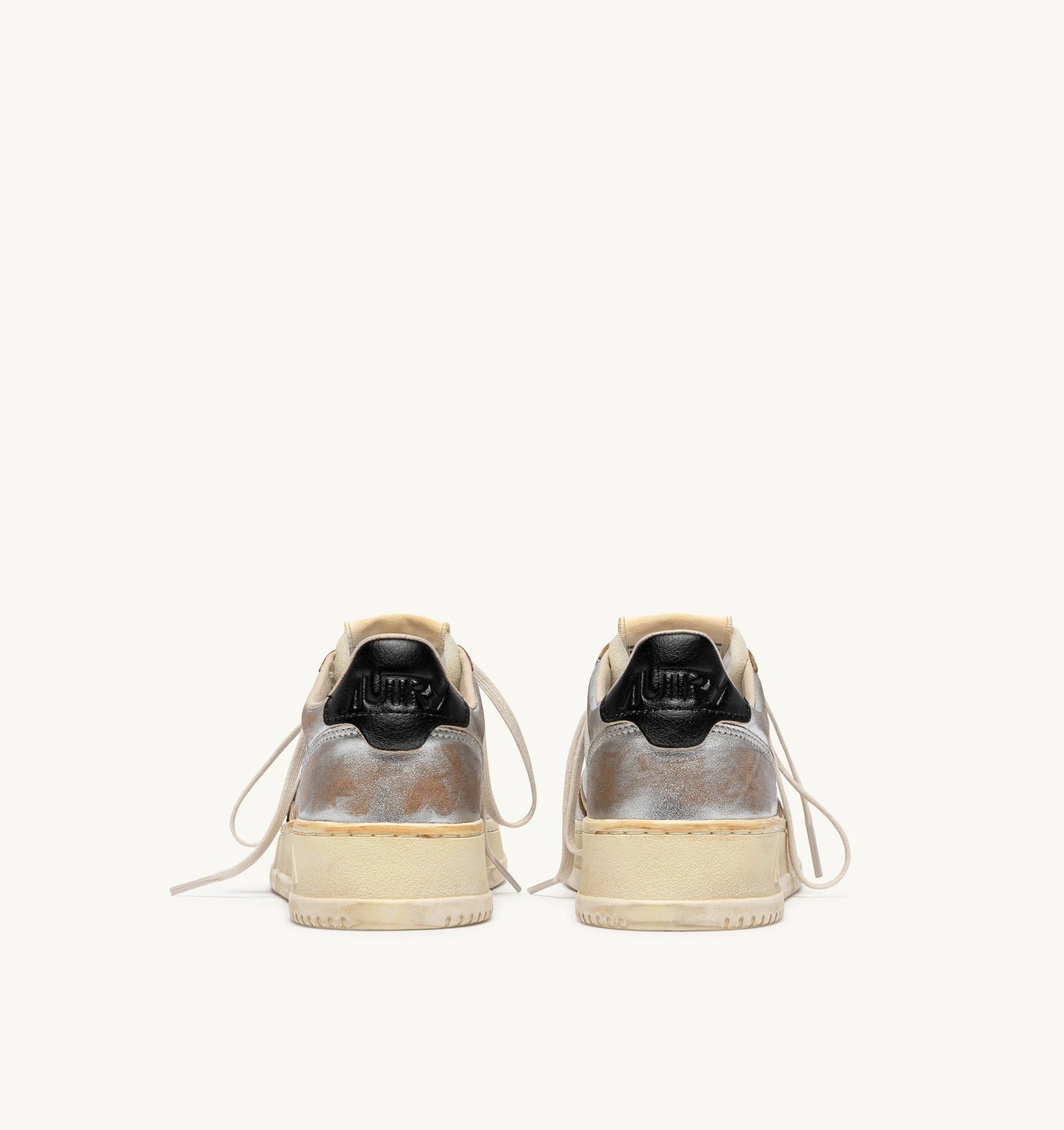 AUTRY SNEAKERS<BR/>SNEAKERS MEDALIST LOW SUPER VINTAGE IN PELLE ARGENTO PLATINO E NERO AVLW WR02 AUTRY ACTION SHOES 