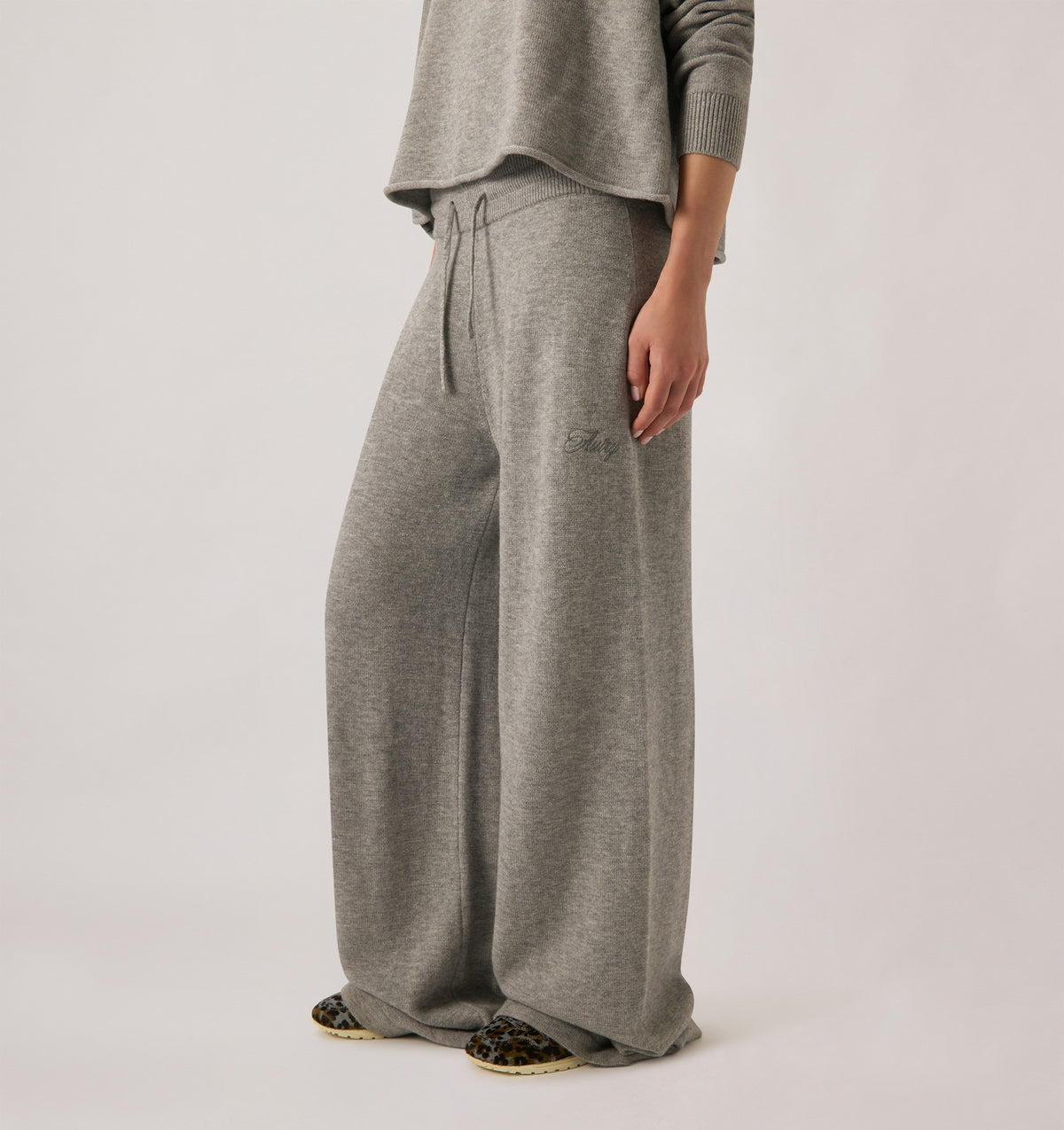 JOGGER LAVORATO A MAGLIA DONNA PAPW 150D AUTRY ACTION SHOES 