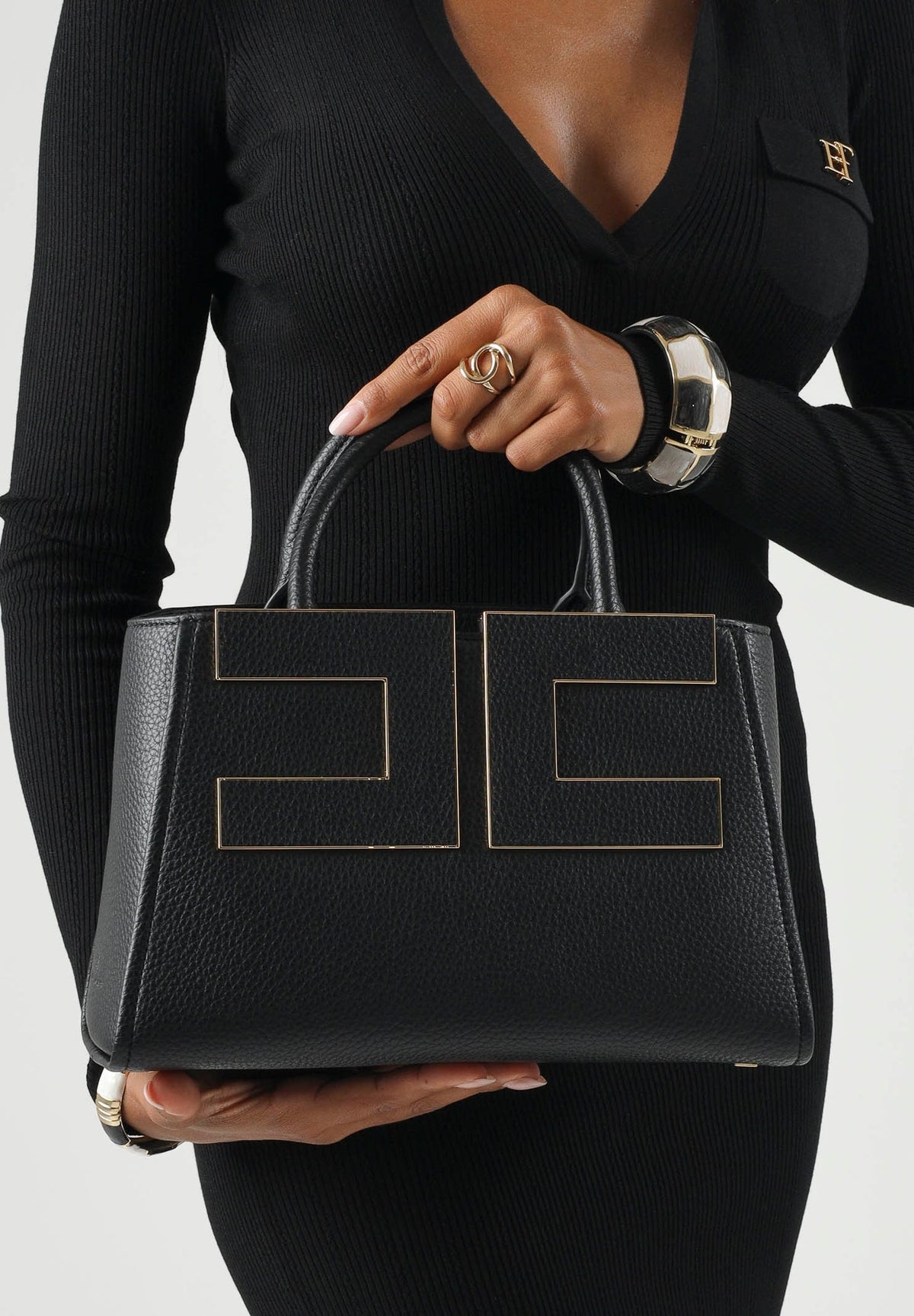 ELISABETTA FRANCHI Borsa TOTE nera  con maxi logo frontale. BS06A66E2 110 ELISABETTA FRANCHI 