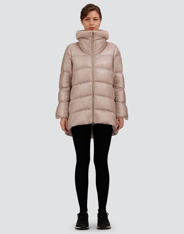 A-SHAPE IN NYLON ULTRALIGHT E LADY ALTERNATIVE FUR<BR/> PI002140D12017Z 1985 HERNO 