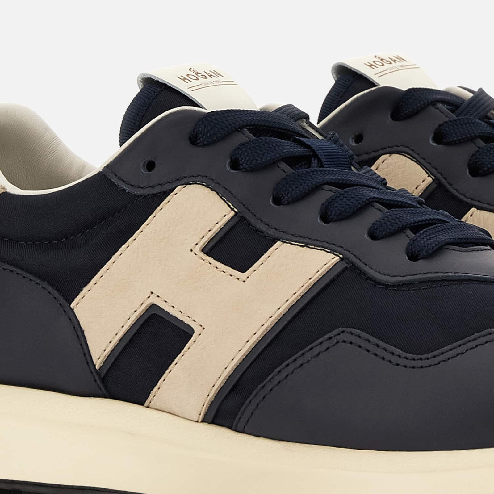 Sneakers Hogan H601<BR/>Blu HXM6010FZ40VF U0FDC HOGAN 