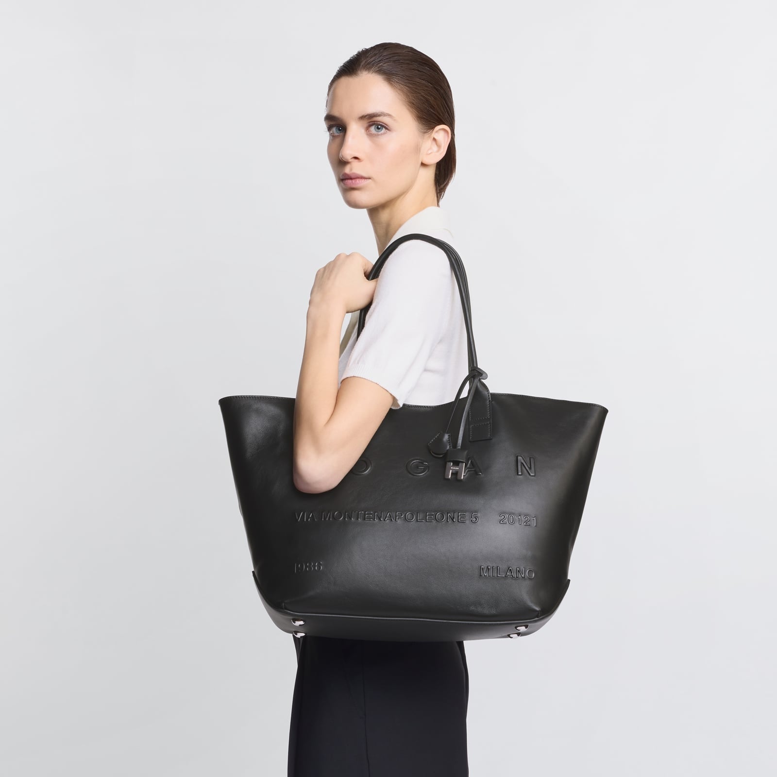 Borsa Shopping Hogan Address Media<BR/>Nero KBW01TA3300TZ PB999 HOGAN 