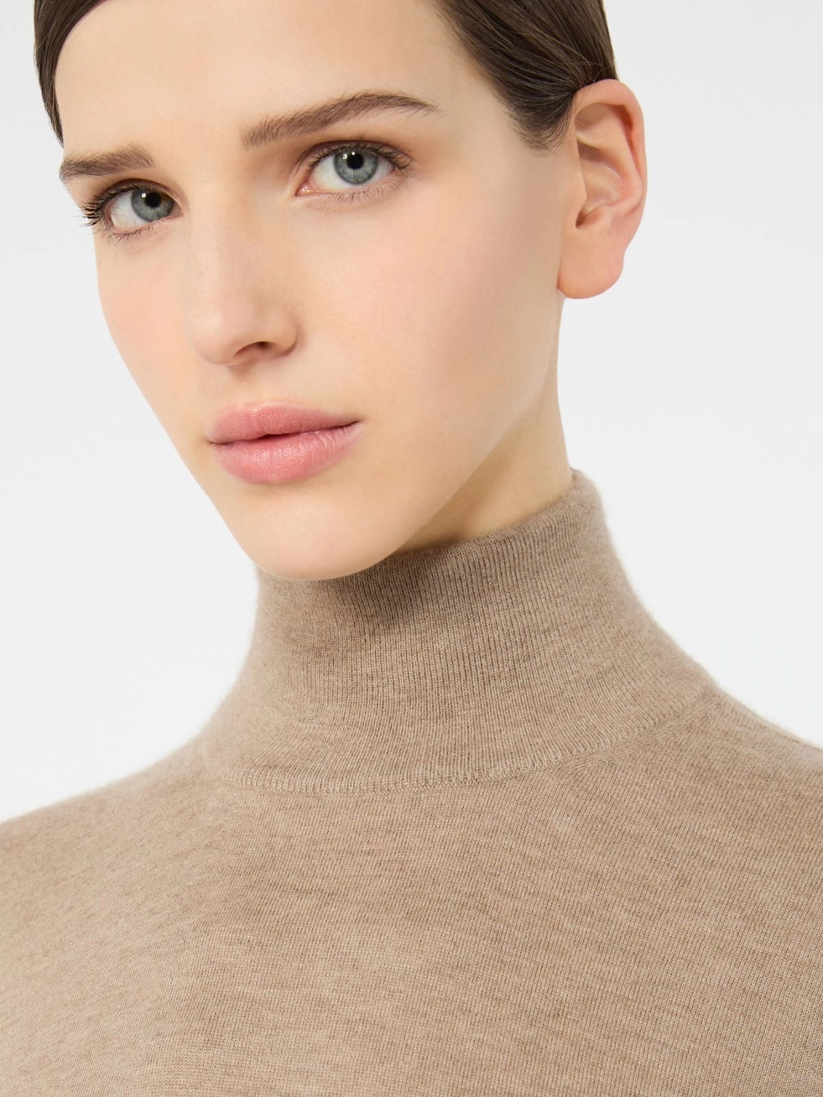 MAX MARA<BR/>Dolcevita in filato di cachemire - Sabbia MXMGATTO 002 MAX MARA 