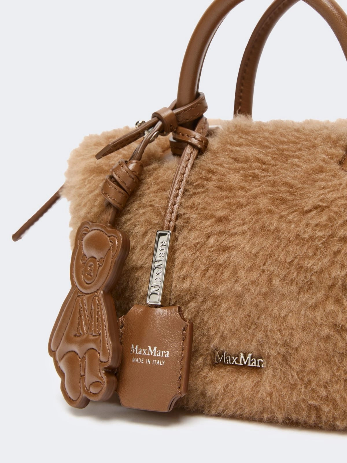 MAXMARA ACCESSORI<BR/>Bauletto piccolo in Teddy - Cammello MXATEDDYHOL 001 MAX MARA ACCESSORI 