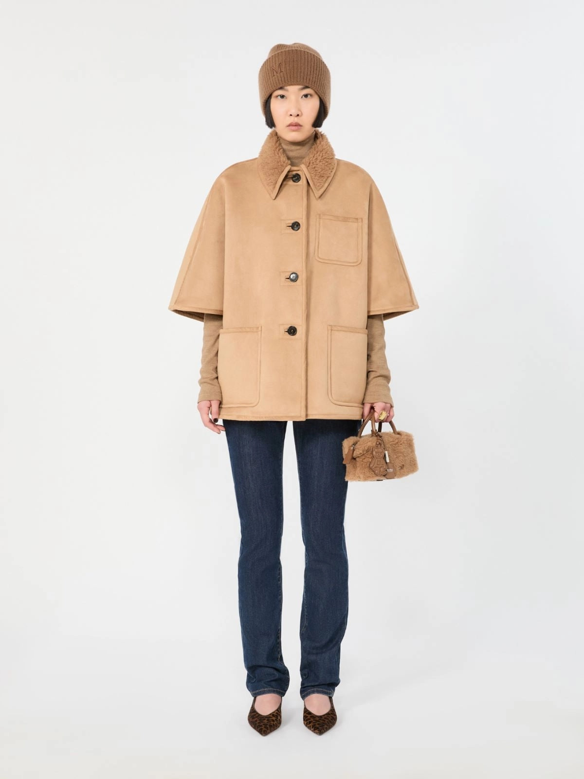 MAXMARA ACCESSORI<BR/>Bauletto piccolo in Teddy - Cammello MXATEDDYHOL 001 MAX MARA ACCESSORI 