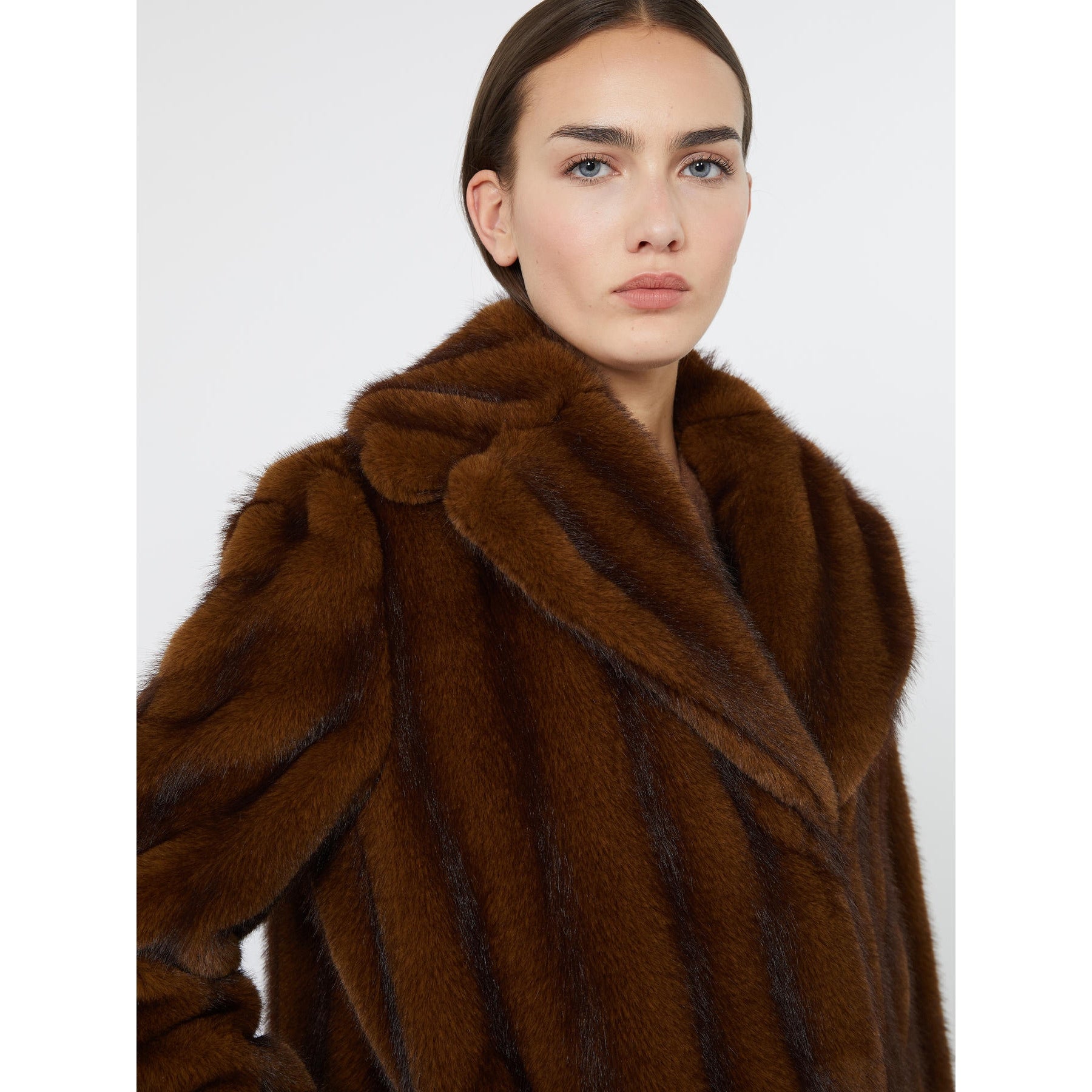 STUDIO<BR/>Cappotto dalla texture soffice - Visone MSTNEO 001 MAX MARA STUDIO 