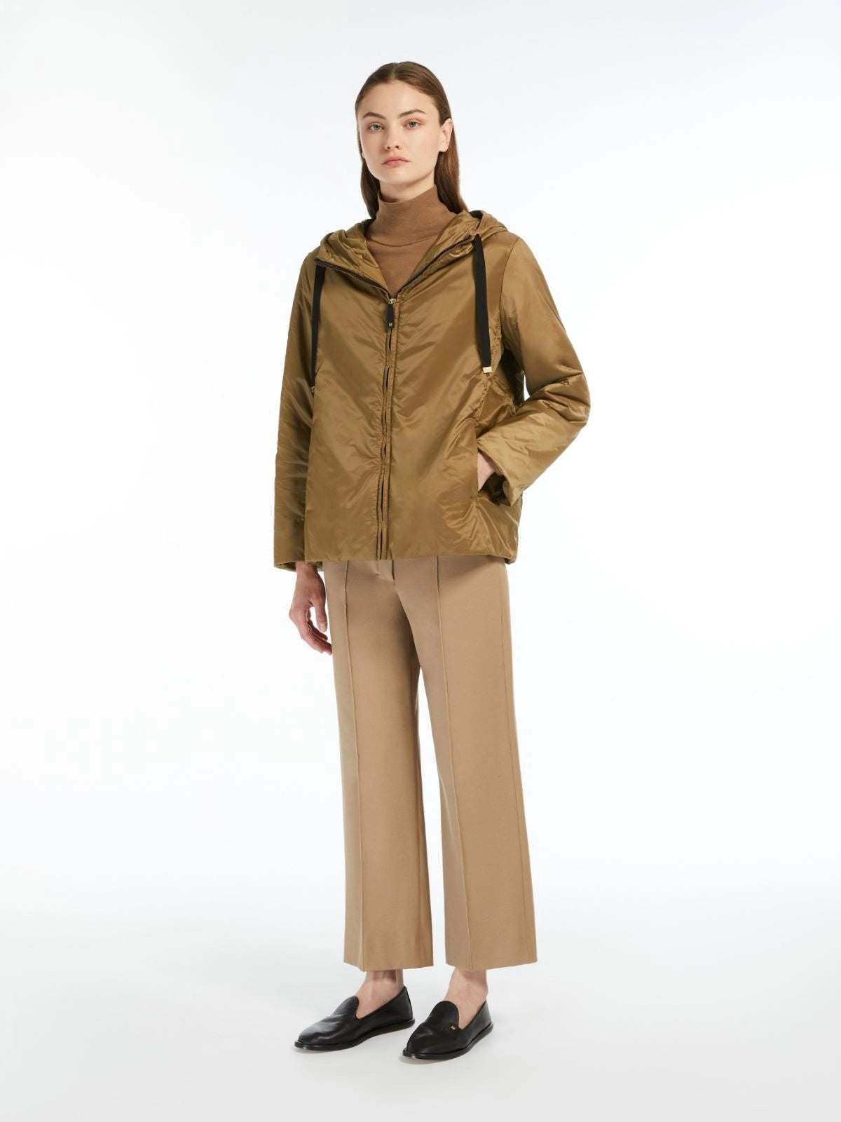 MAX MARA THE CUBE<BR/>Giacca imbottita con cappuccio in tela antigoccia - Caramel GREENH 051 MAX MARA THE CUBE 