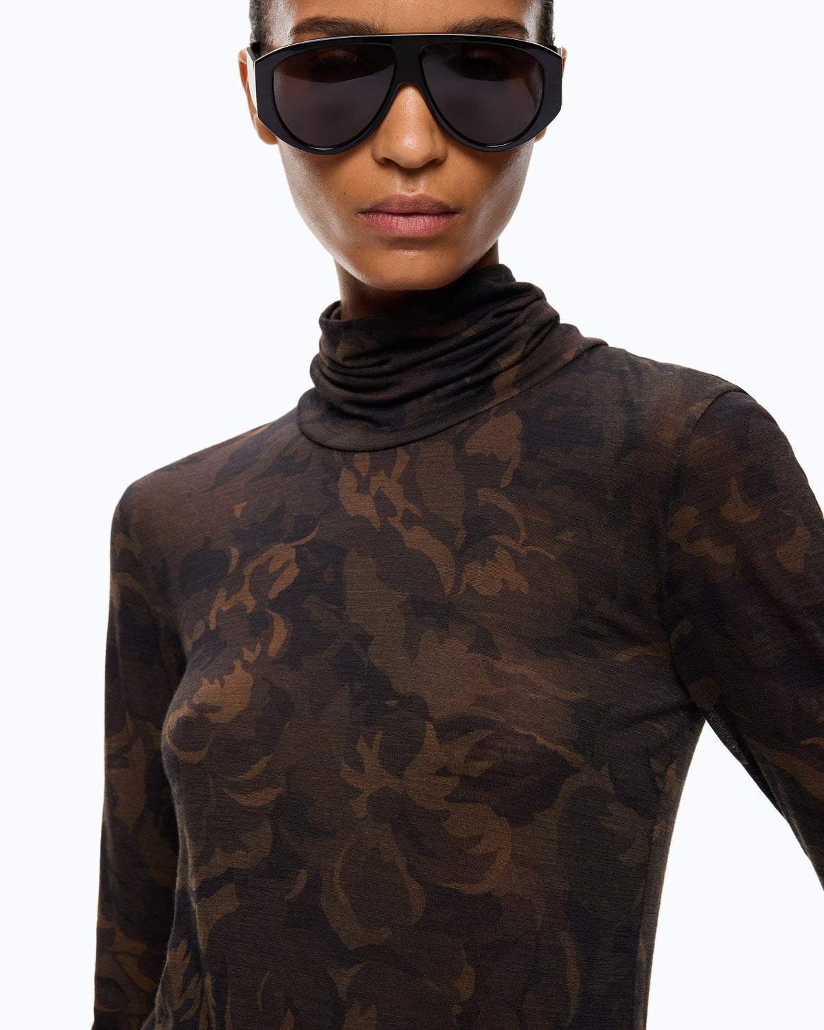 Dolcevita con stampa camouflage floreale brendola 107735A3MT SD3 PINKO 