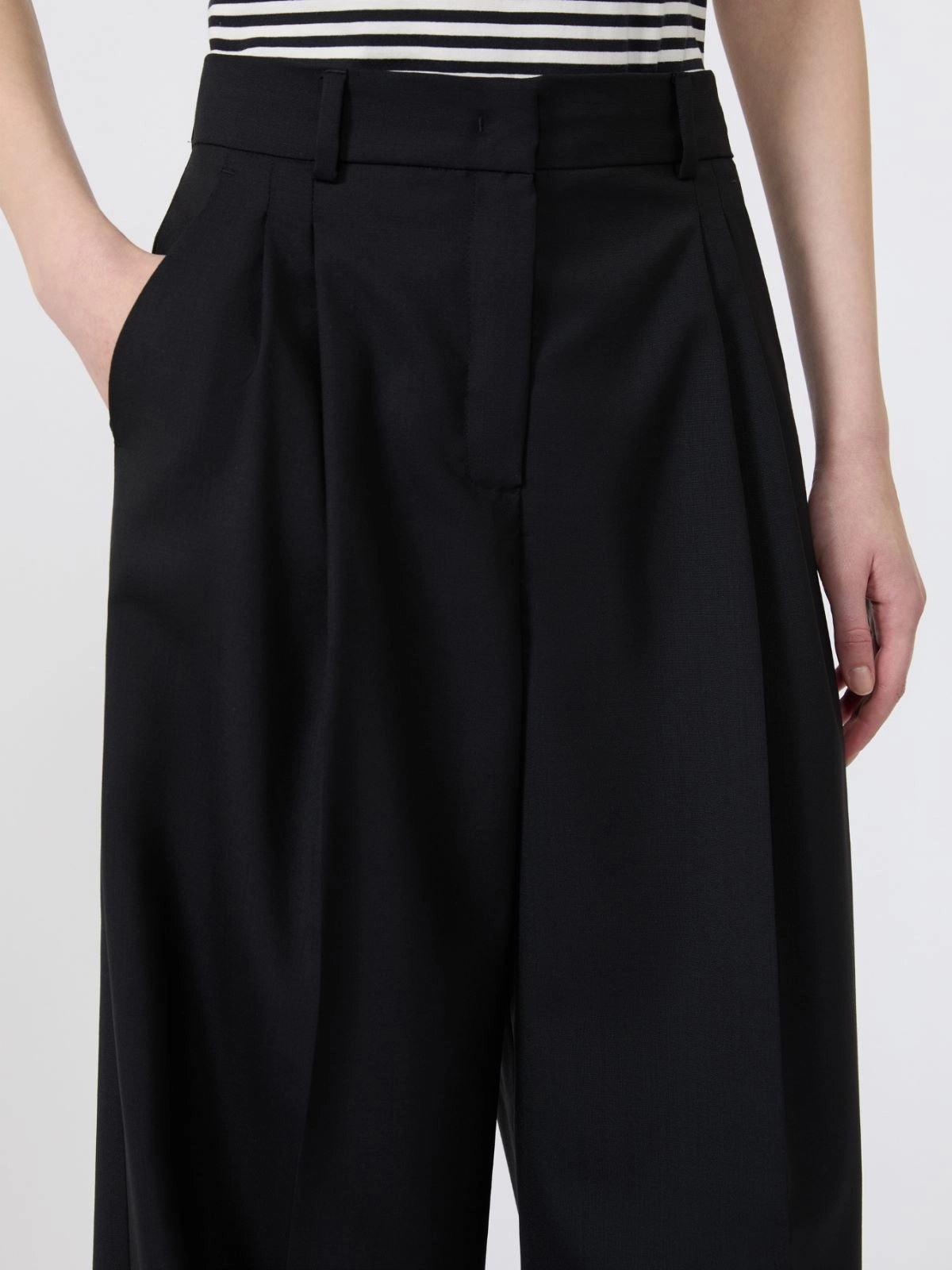 WEEKEND Pantalone wide leg in tela di lana - NERO WKDOVVIO 002 WEEKEND 