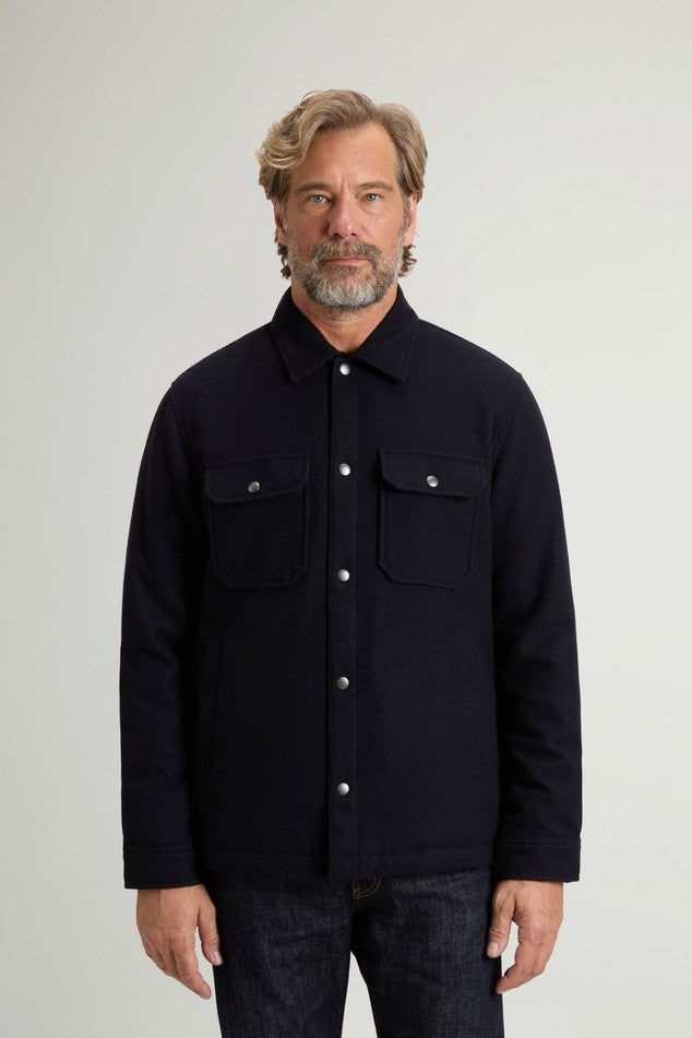 Giacca a camicia Alaskan imbottita in misto lana italiana Melton riciclata CFWOOS2045MBUT3190 3989 WOOLRICH 