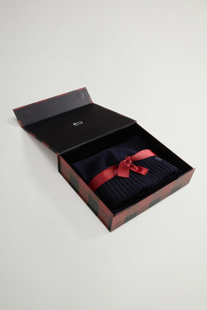 Set regalo con berretto e sciarpa in misto lana Made in Italy CFWWAC2041FRUF0706 3989 WOOLRICH 