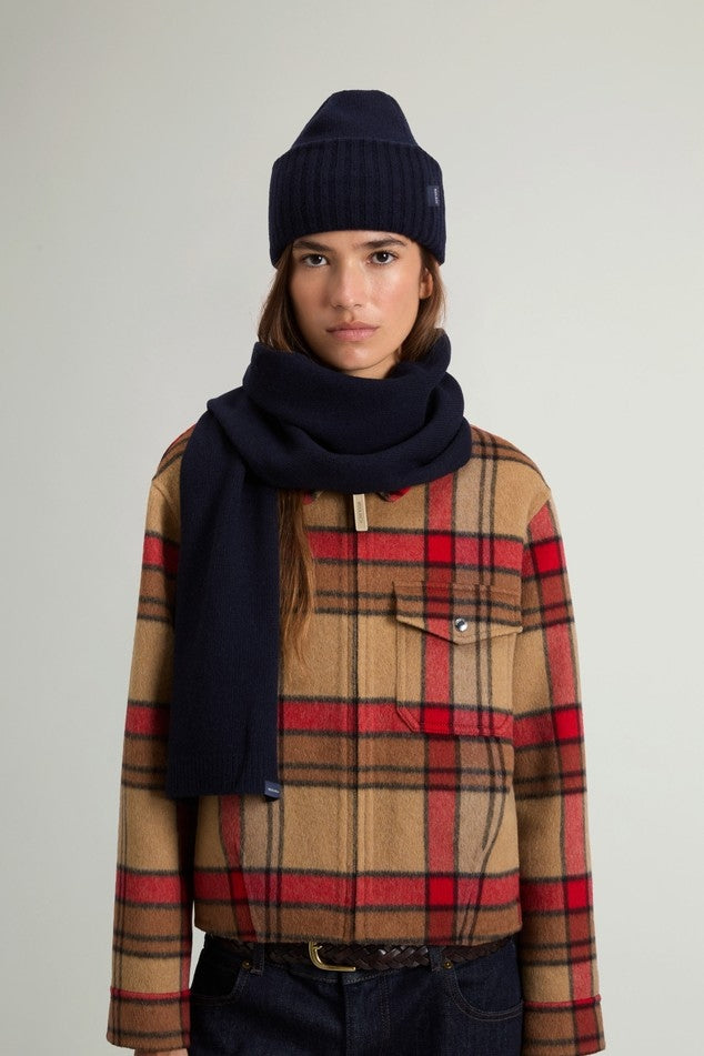 Set regalo con berretto e sciarpa in misto lana Made in Italy CFWWAC2041FRUF0706 3989 WOOLRICH 