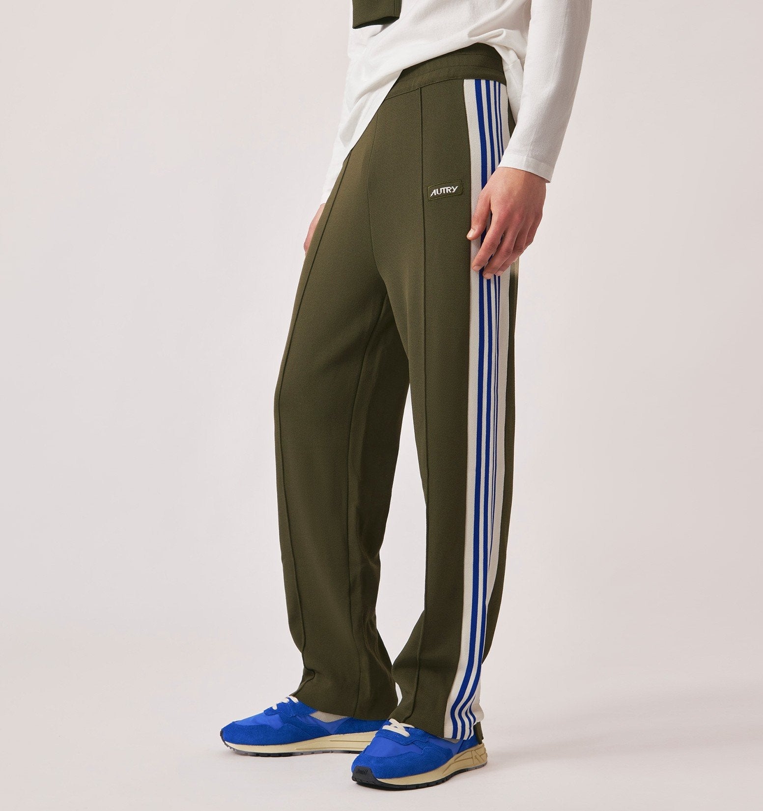 JOGGERS IN VISCOSA LAVORATA A MAGLIA STILE TENNIS<BR/> PAPM B6KD AUTRY ACTION SHOES 