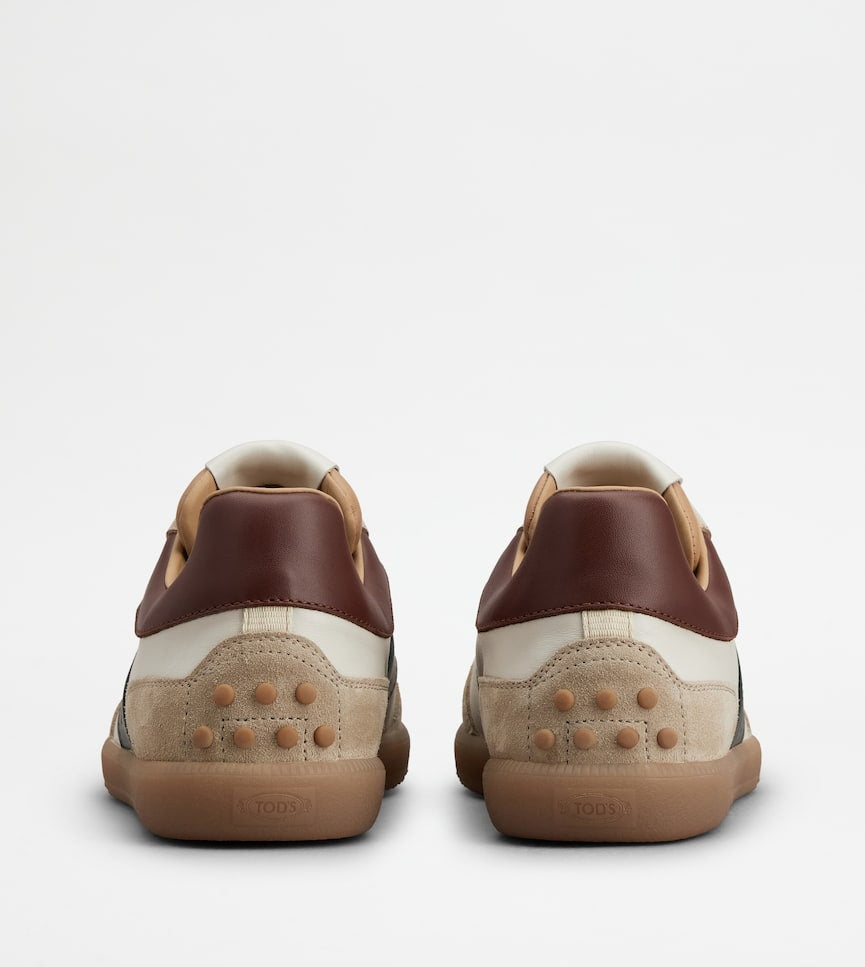 Tod's Tabs Sneakers in Pelle Scamosciata XXM68C0DP30IRA BI47 TOD'S 