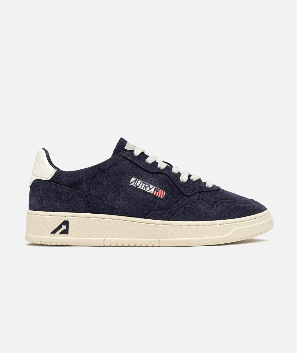Medalist Low sneakers in suede AULM UH11 AUTRY ACTION SHOES 