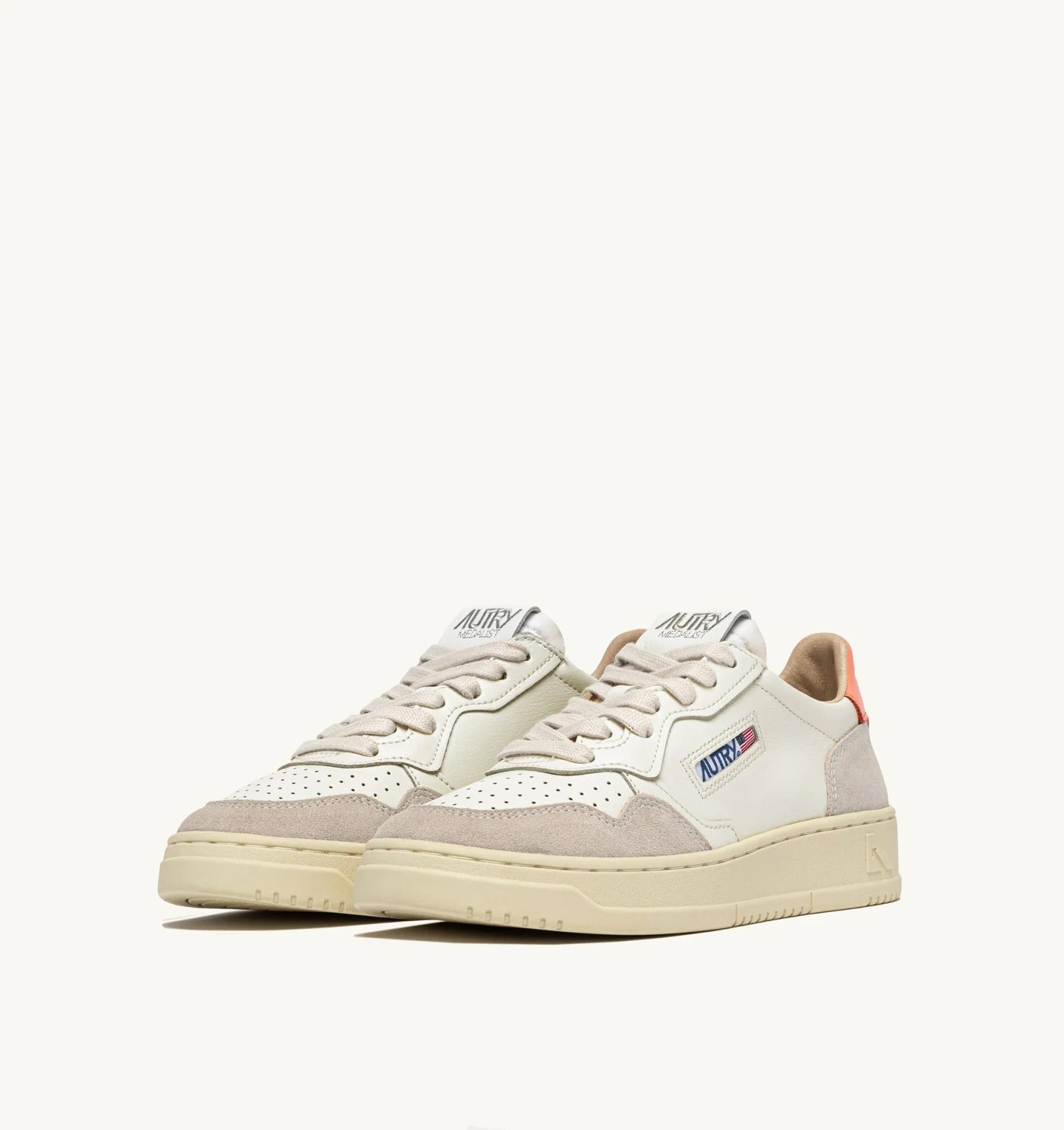 SNEAKERS MEDALIST LOW IN SUEDE E PELLE BIANCA E PEACH PINK AULW LS13 AUTRY ACTION SHOES 