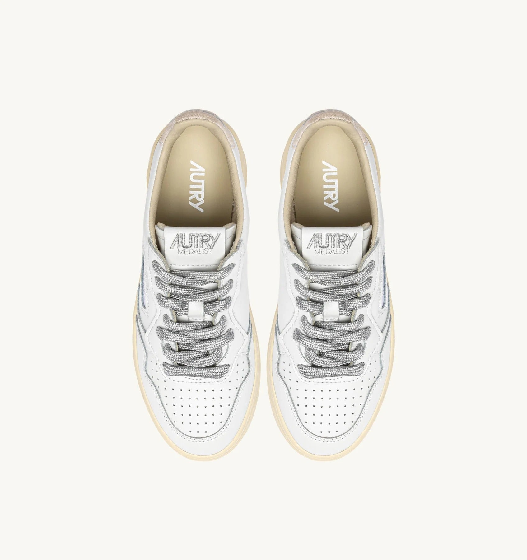 SNEAKERS MEDALIST LOW IN PELLE BIANCA E DETTAGLI LUREX ARGENTO<BR/> AULW SW02 AUTRY ACTION SHOES 