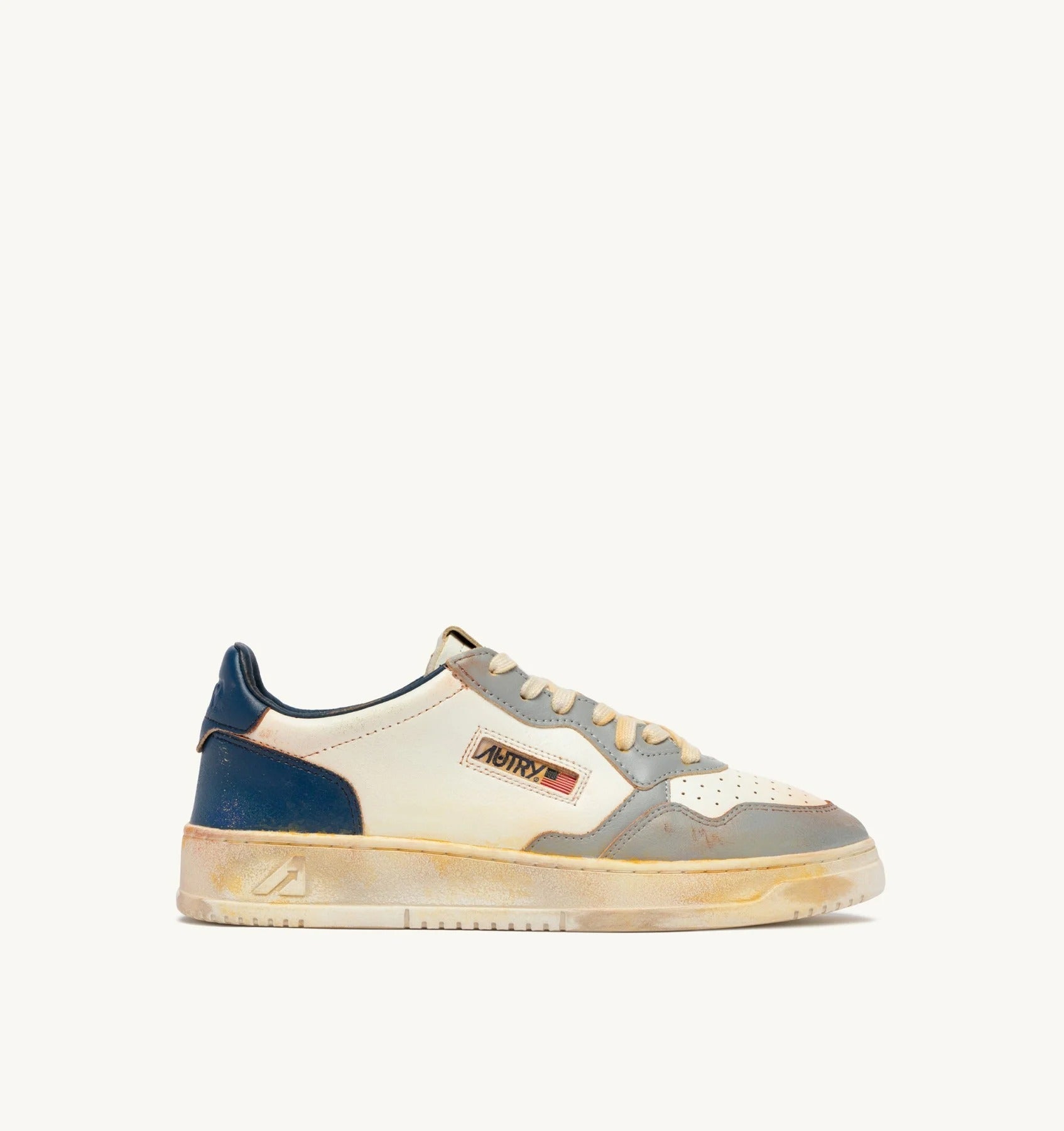 SNEAKERS MEDALIST LOW SUPER VINTAGE IN PELLE LIMESTONE BIANCA E BLUE<BR/> AVLM SV09 AUTRY ACTION SHOES 