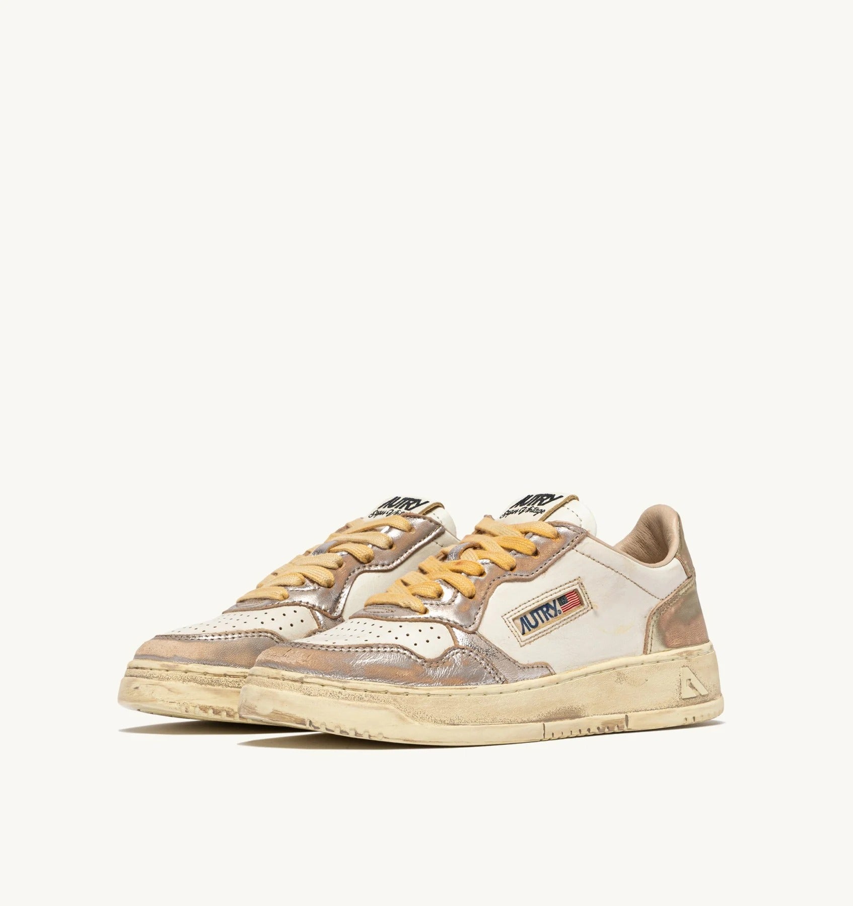SNEAKERS MEDALIST LOW SUPER VINTAGE IN PELLE PLATINO E ARGENTO<BR/> AVLW MT10 AUTRY ACTION SHOES 