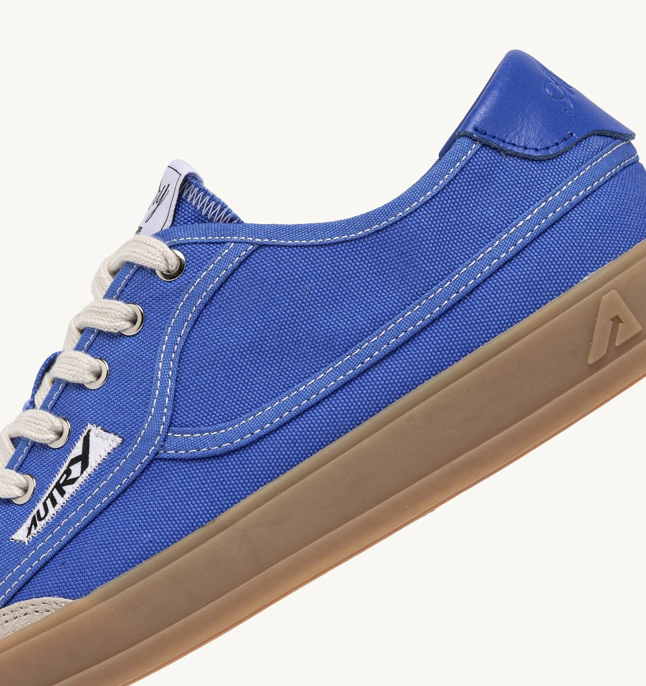 SNEAKERS WINDSCAPE LOW IN CANVAS PALACE<BR/> SCLM CU06 AUTRY ACTION SHOES 