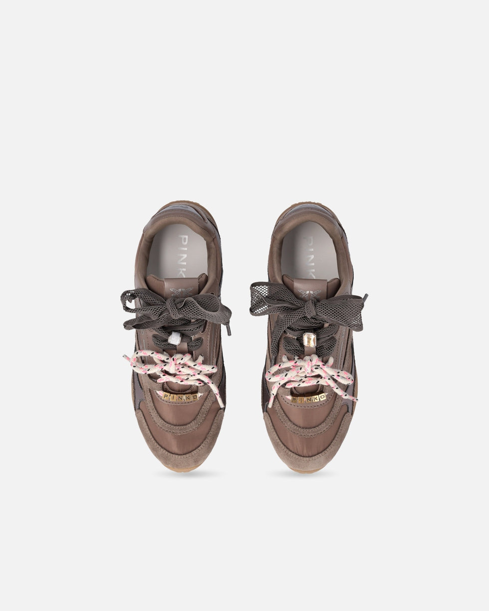 Sneakers con lacci doppi e applicazioni<BR/> SS0185P076 L72 PINKO 