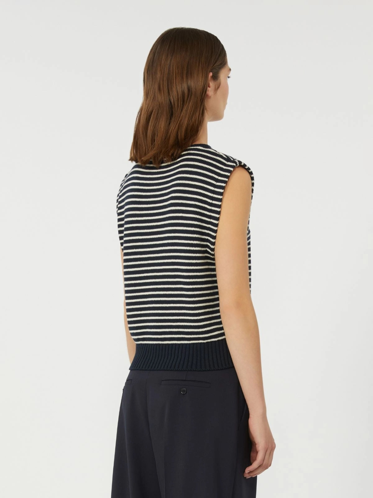 WKDLANDA<BR/>Gilet in filato di cotone WKDLANDA 010 WEEKEND 