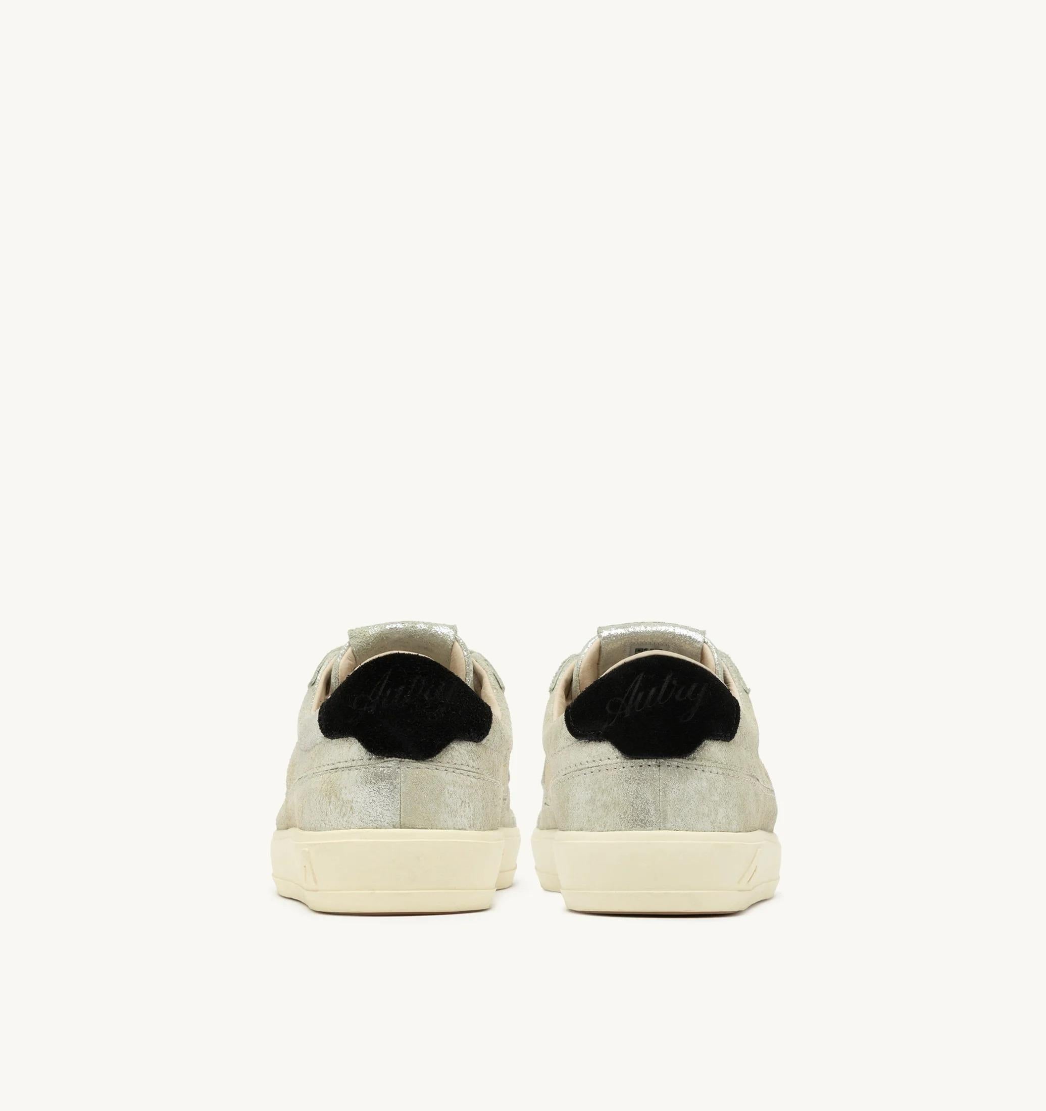 SNEAKERS WINDSCAPE LOW IN SUEDE LAMINATO ARGENTO E NERO<BR/> SCLW ZE01 AUTRY ACTION SHOES 