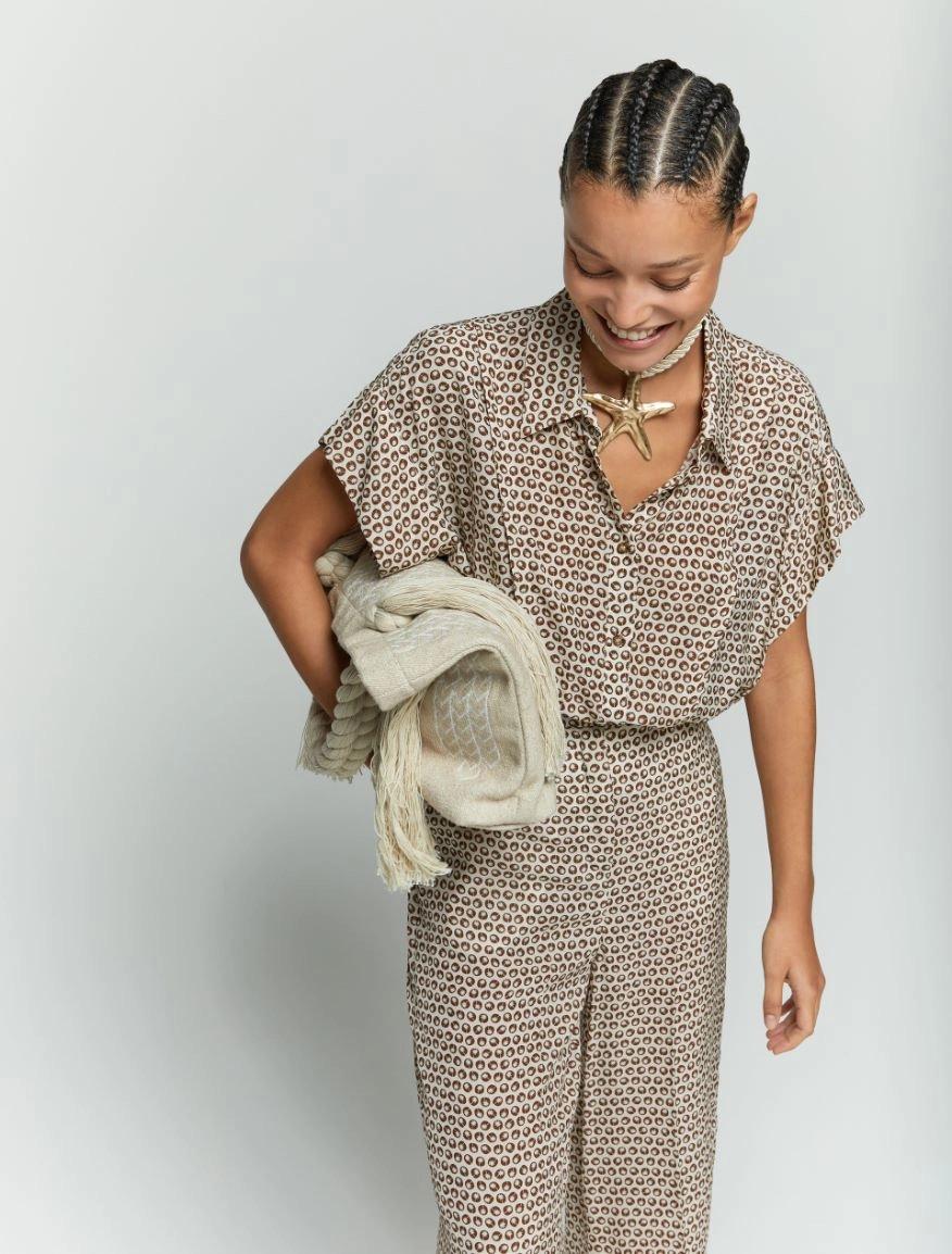 Camicia in viscosa disegno geometrico