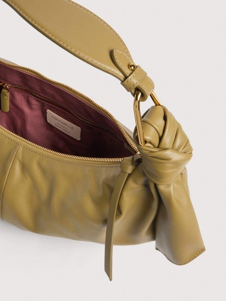 Coccinelle Furoshiki Medium<BR/> E1U1A130201 G43 COCCINELLE 