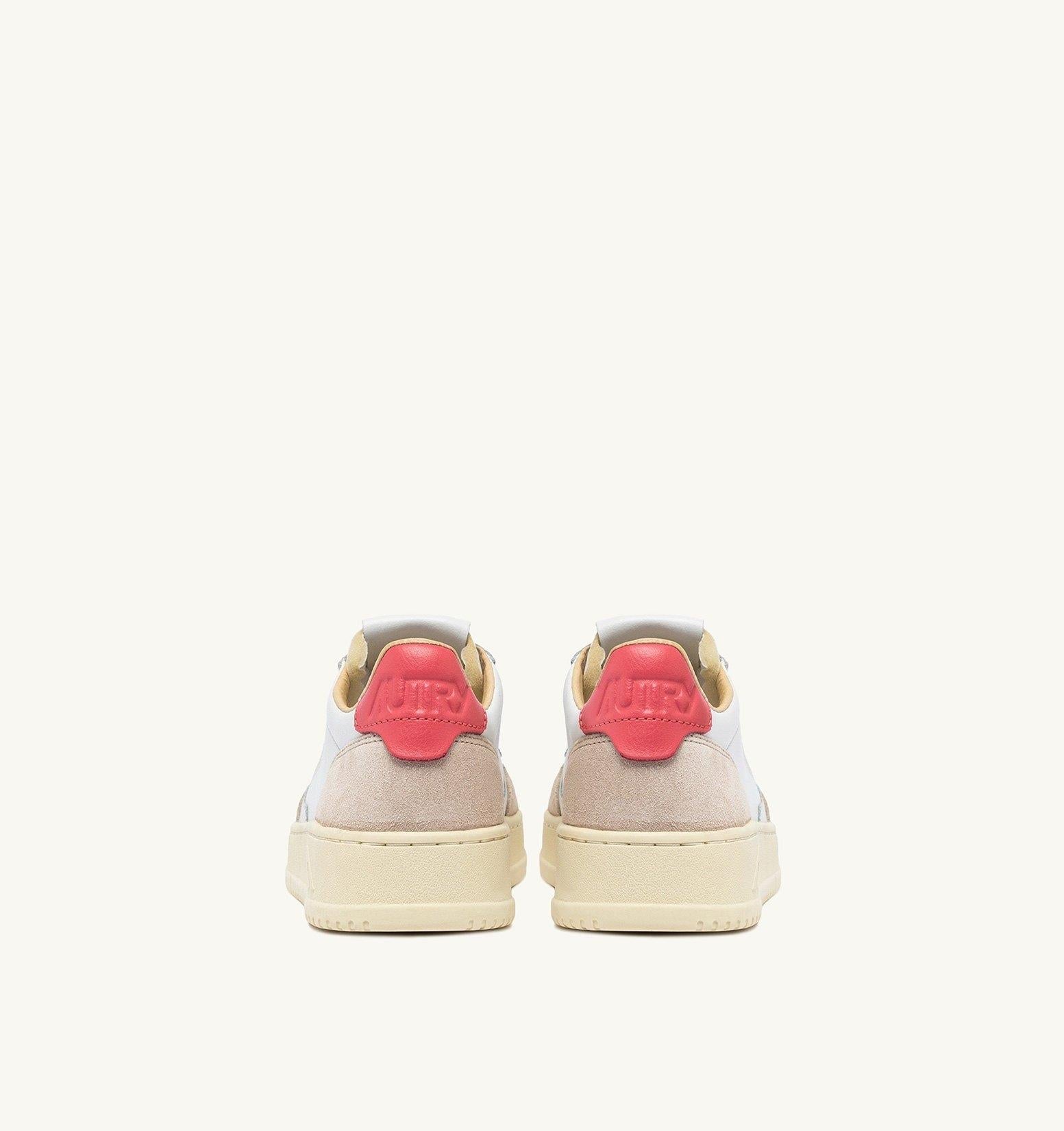 SNEAKERS MEDALIST LOW IN PELLE E SUEDE COLORE BIANCO E TEAROSE<BR/> AULW LS78 AUTRY ACTION SHOES 