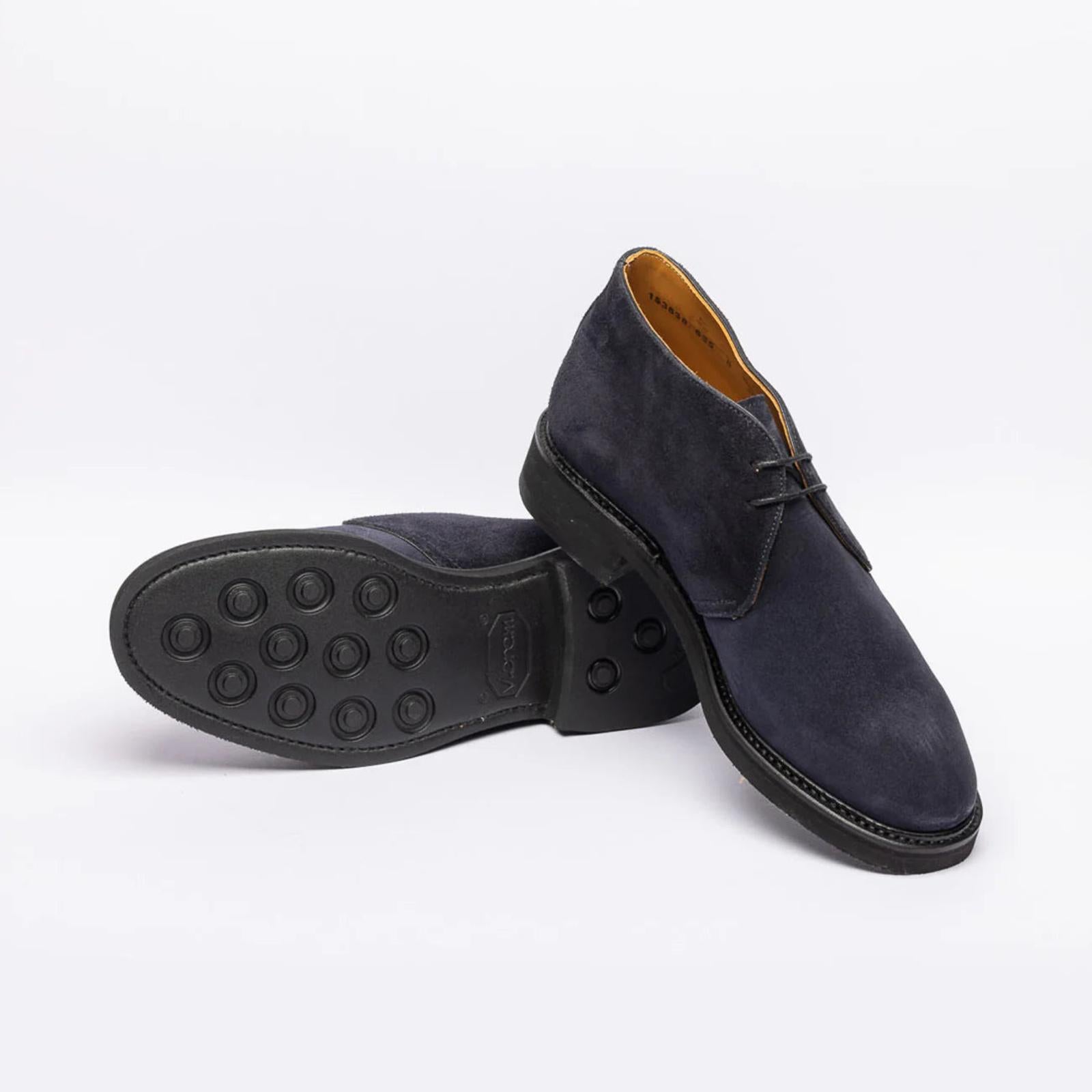 Men's suede ankle boot