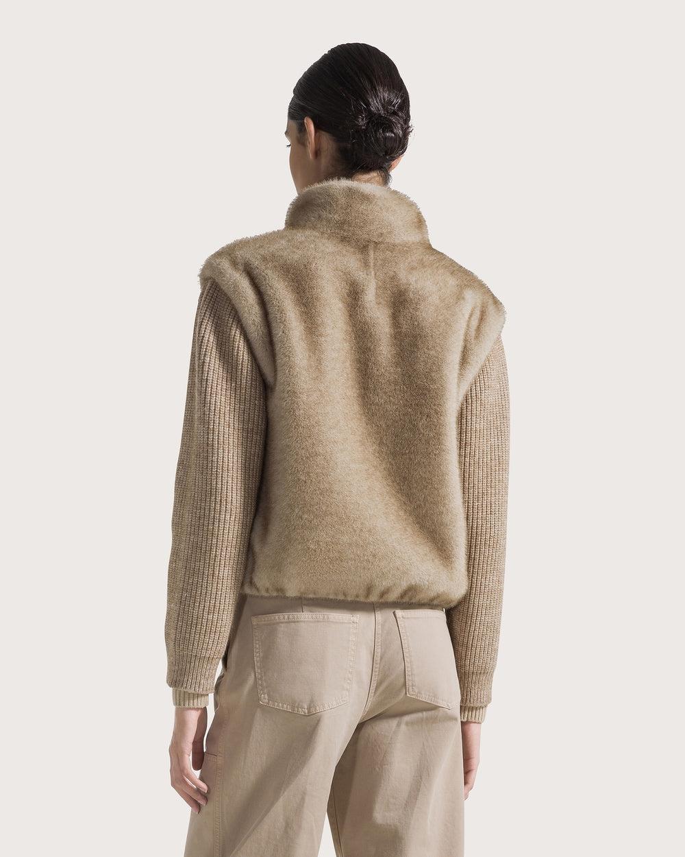 Giubbotto in ecopelliccia PE0241520288 012 SEVENTY 