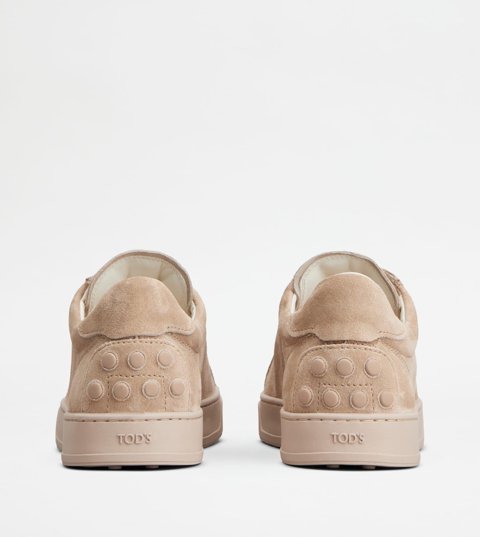 Sneakers in Pelle Scamosciata<BR/> XXW04LHZ40M8 WM027 TOD'S 