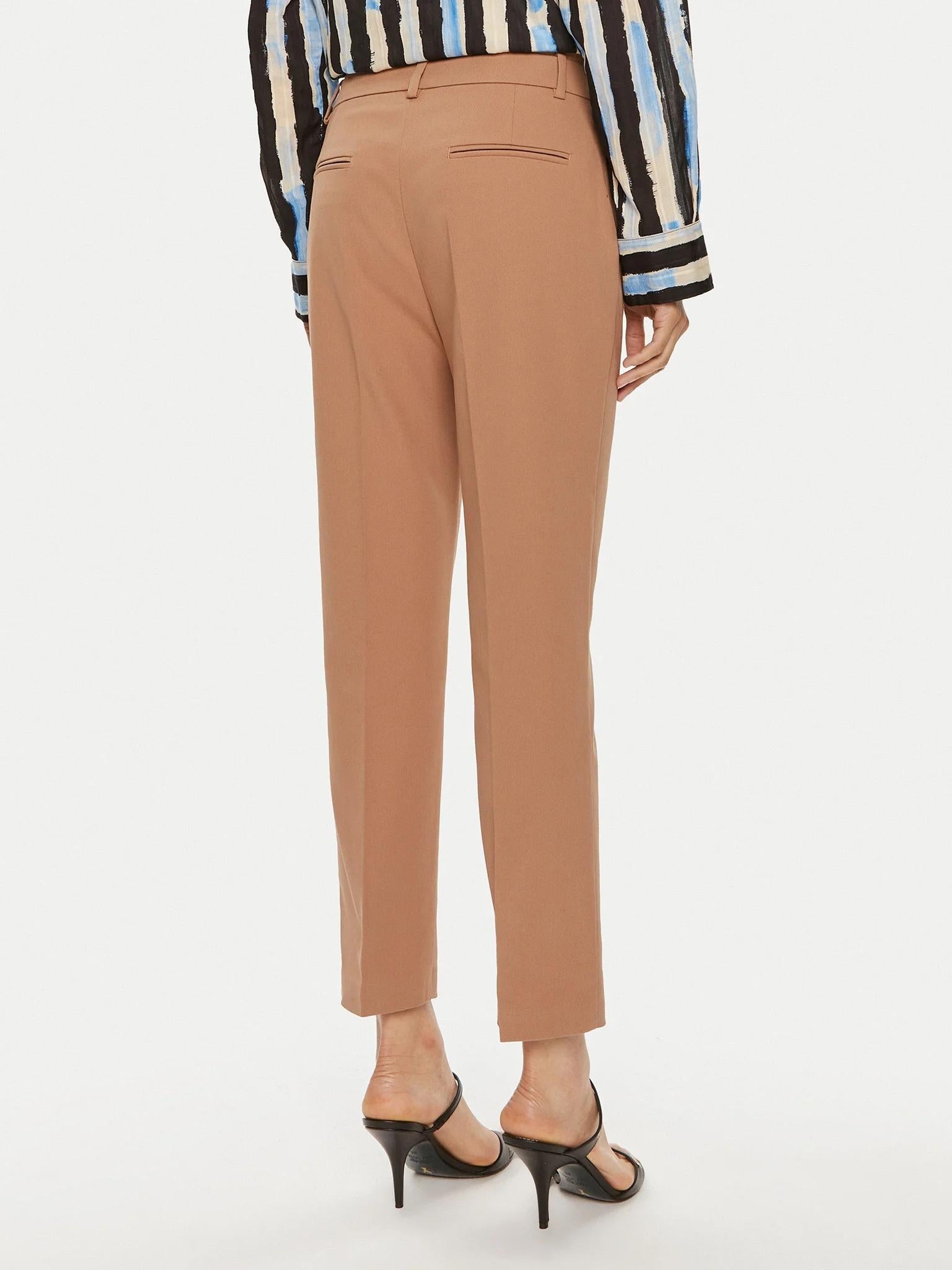 Pantaloni a sigaretta con piega stirata<BR/><BR/> 100155A24D L08 PINKO 