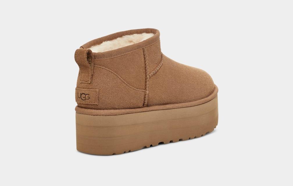 Scarpe donna classic ultra mini platform in pelle scamosciata 1135092 CHE UGG 