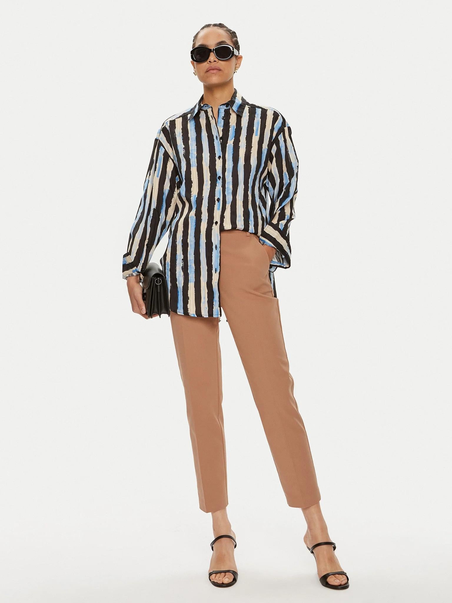 Pantaloni a sigaretta con piega stirata<BR/><BR/> 100155A24D L08 PINKO 