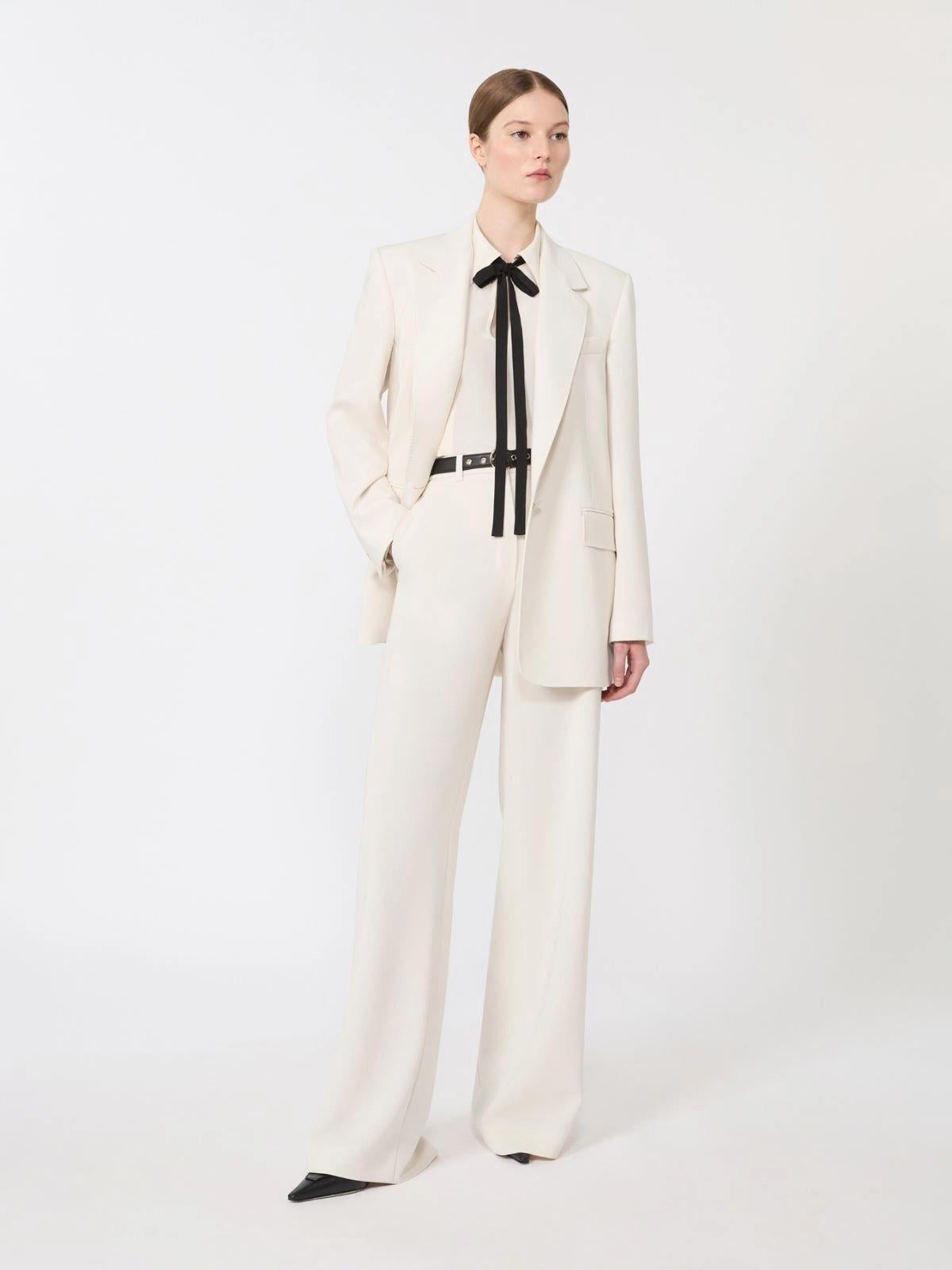 MSTCOLONO <BR/>Blusa in seta con cravattino MSTCOLONO 048 MAX MARA CAPSULE 