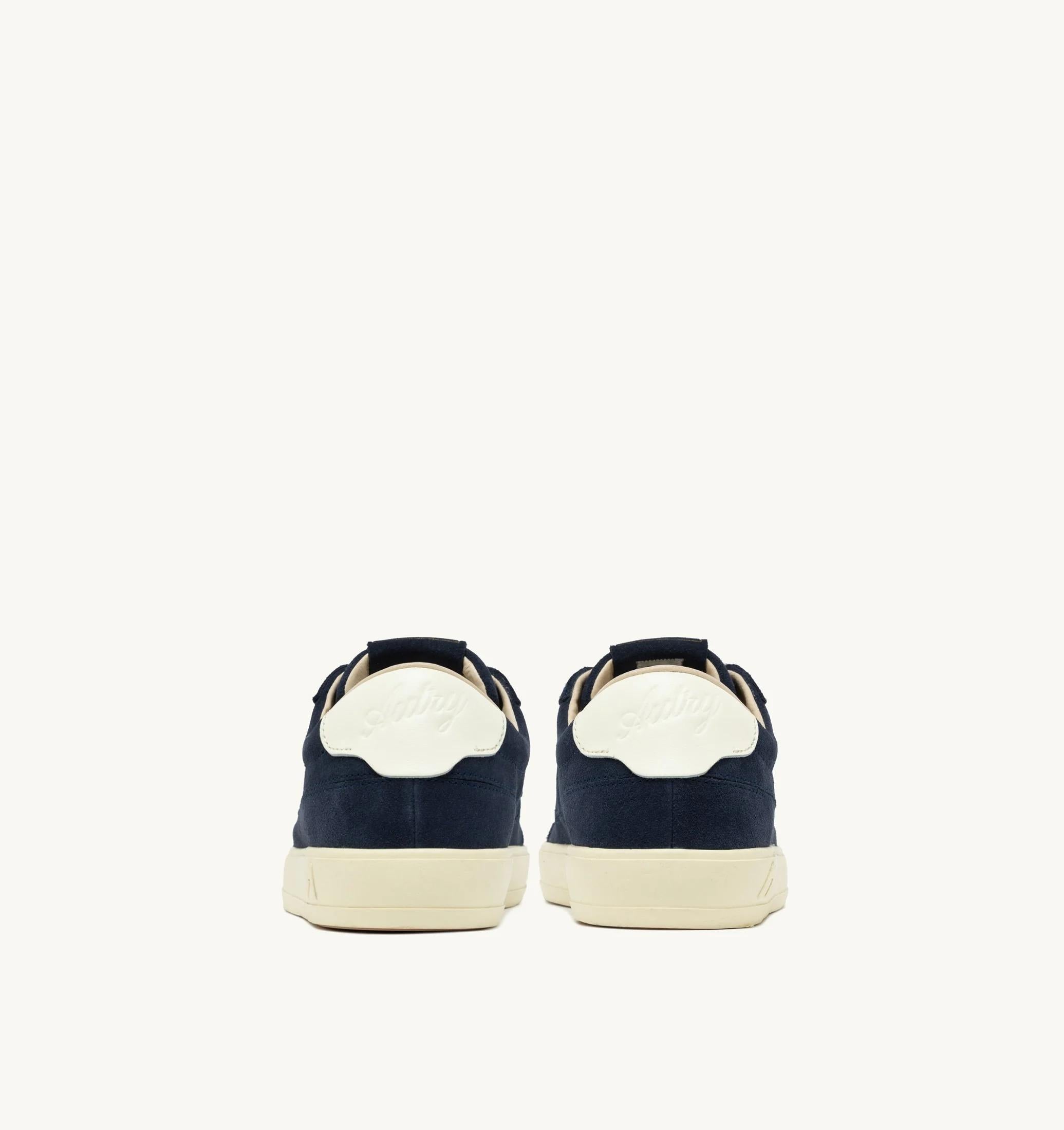 SNEAKERS WINDSCAPE LOW IN SUEDE NAVY E MARSHMALLOW<BR/> SCLM KT05 AUTRY ACTION SHOES 