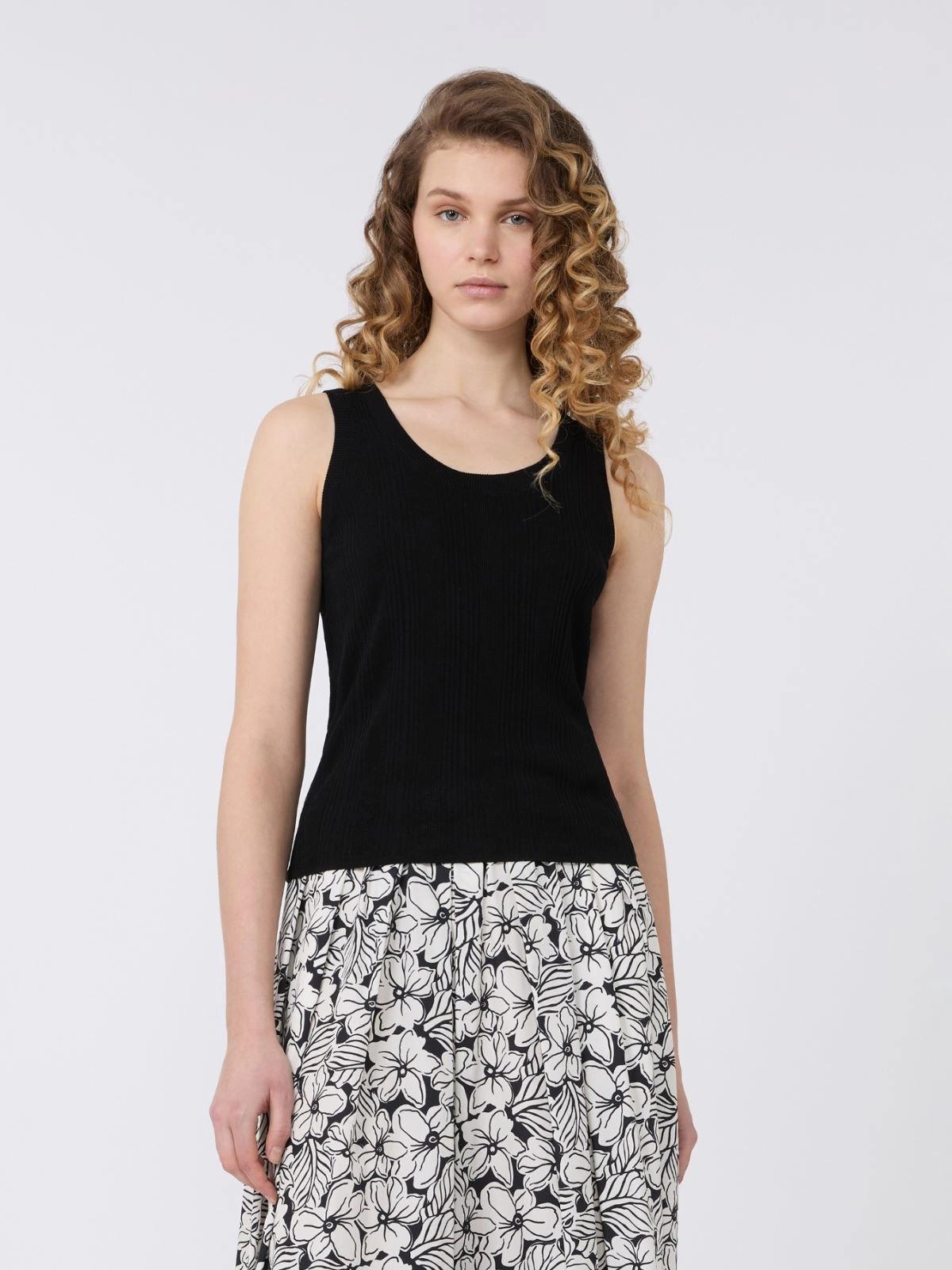 Maglia smanicata in filato di viscosa - NERO<BR/> WKDCOSE 011 WEEKEND 