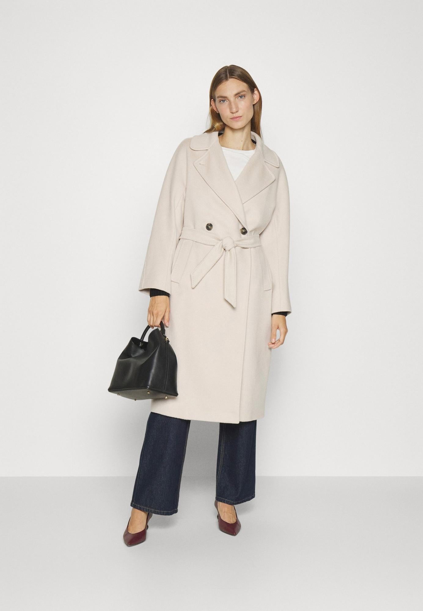 Cappotto donna Resina di pura lana vergine 2425016092600 048 WEEKEND 