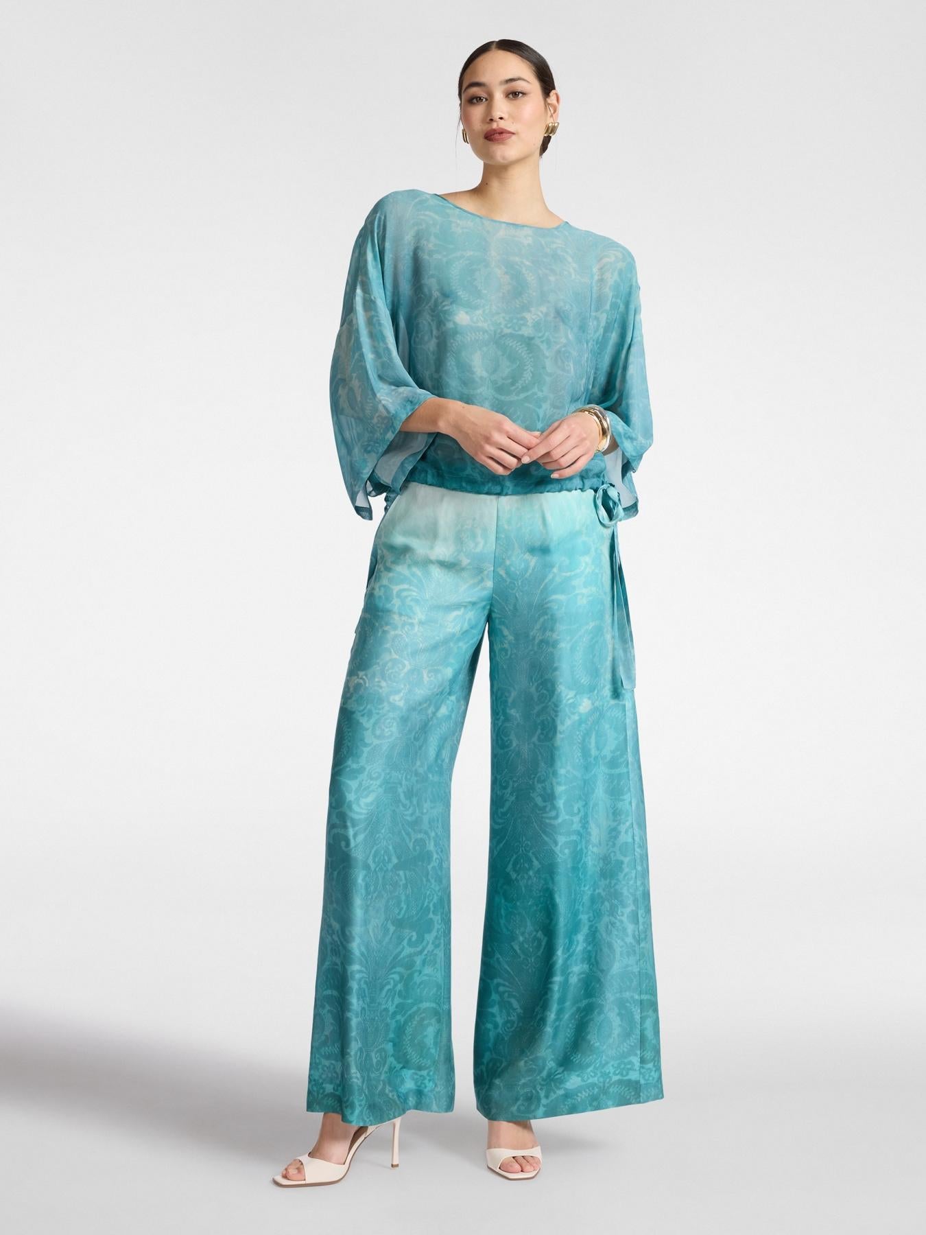 Blusa in georgette stampata<BR/> 2220E200342N 01 ELENA MIRO 