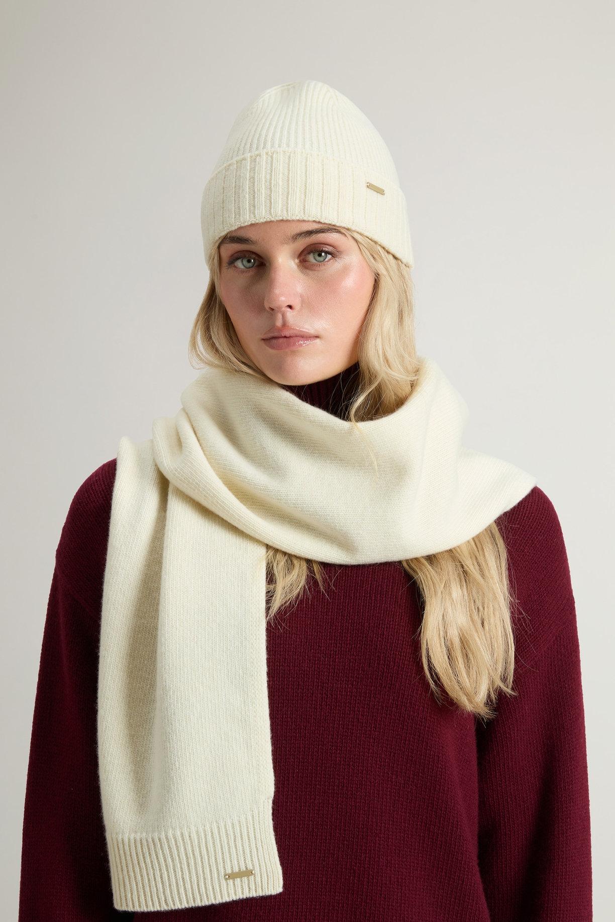 Set regalo con berretto e sciarpa<BR/> CFWWAC2029FRUF0659 8887 WOOLRICH 