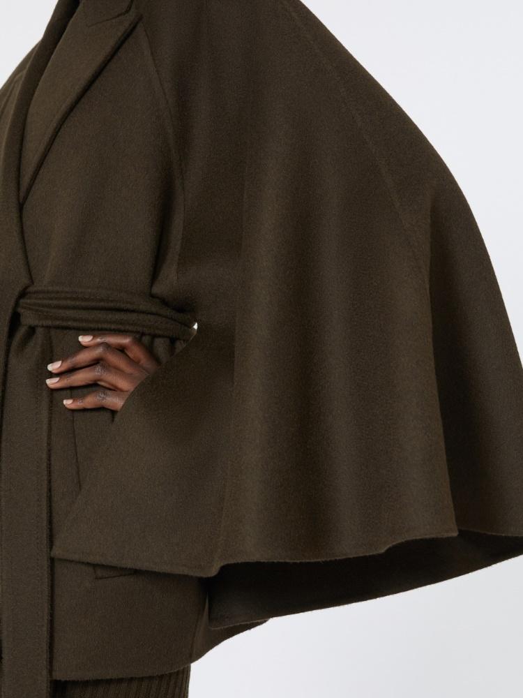 Cappotto in cammello con cintura<BR/> VERNA 007 MAX MARA 