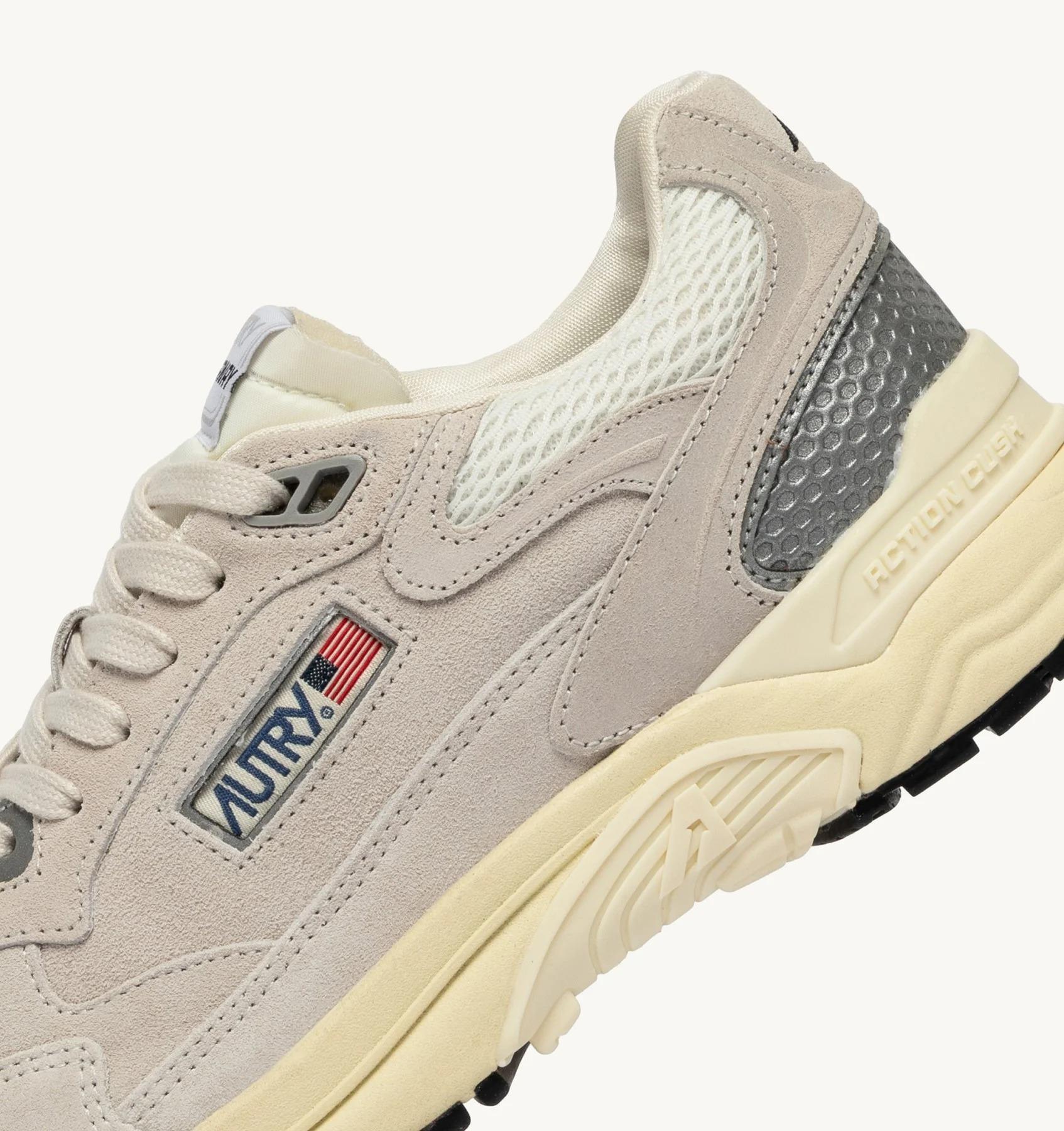 SNEAKERS HYPERWAY IN MESH E SUEDE BIANCO E ARGENTO<BR/> HYLW UM18 AUTRY ACTION SHOES 
